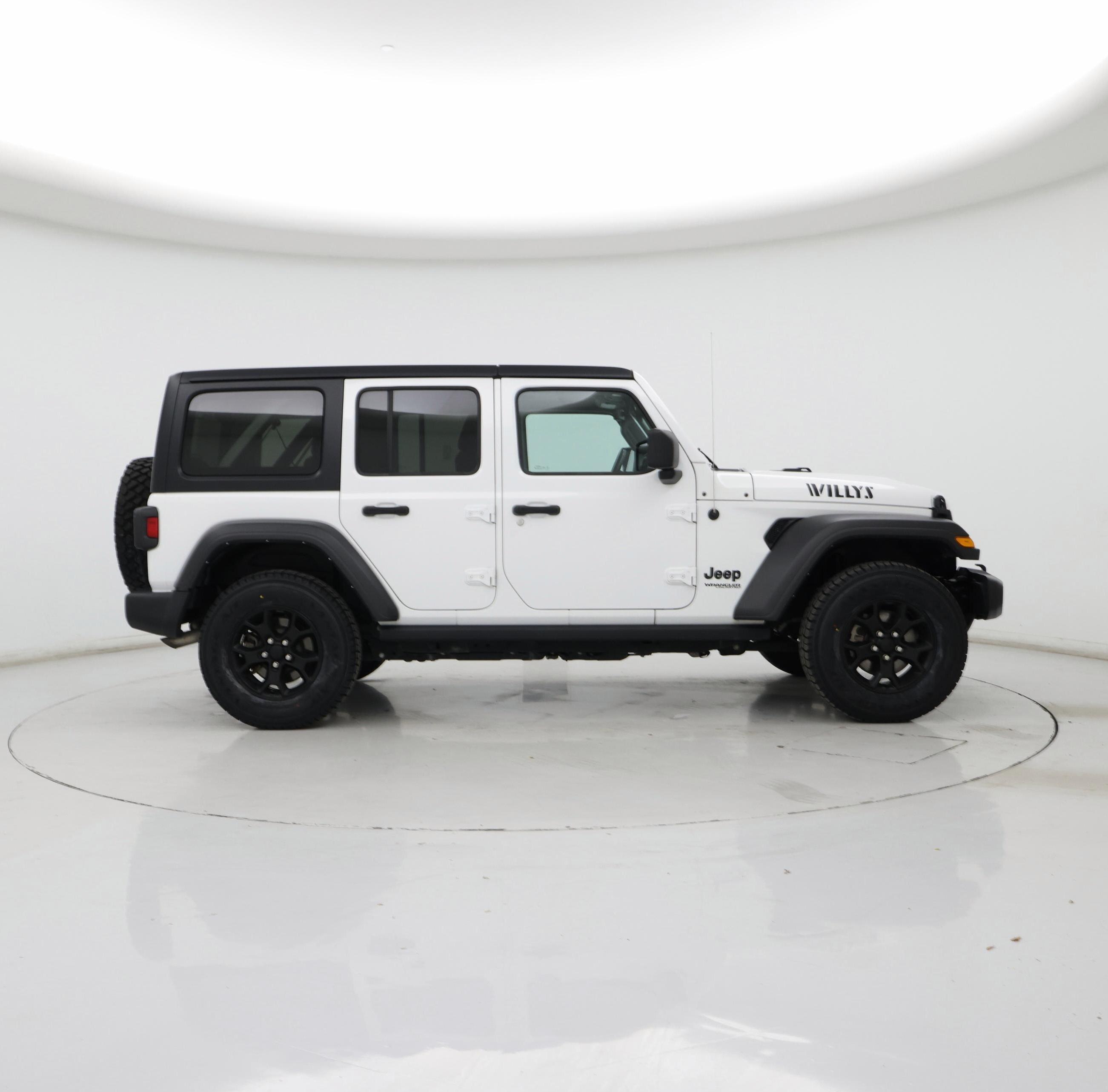 Thumbnail: 2021 Jeep Wrangler - 7