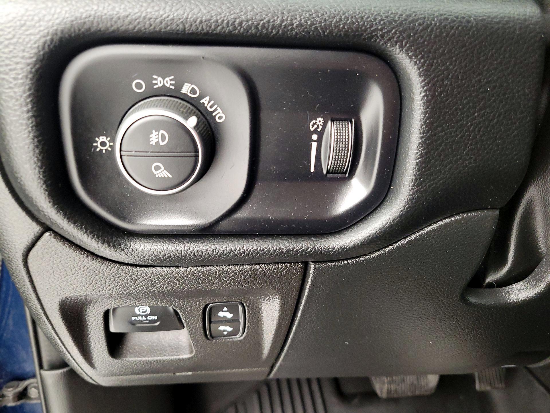 Thumbnail: 2022 RAM 1500 - 13