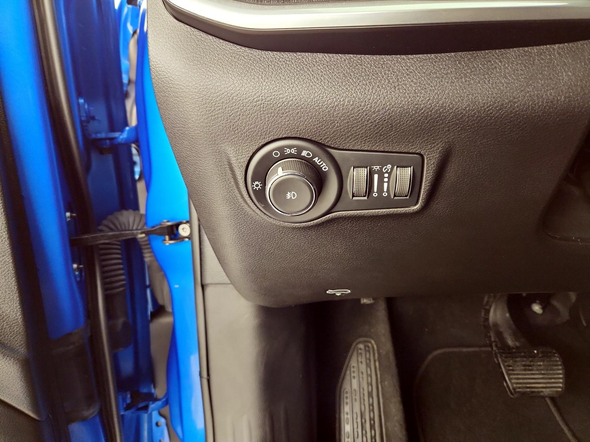 Thumbnail: 2023 Jeep Compass - 13