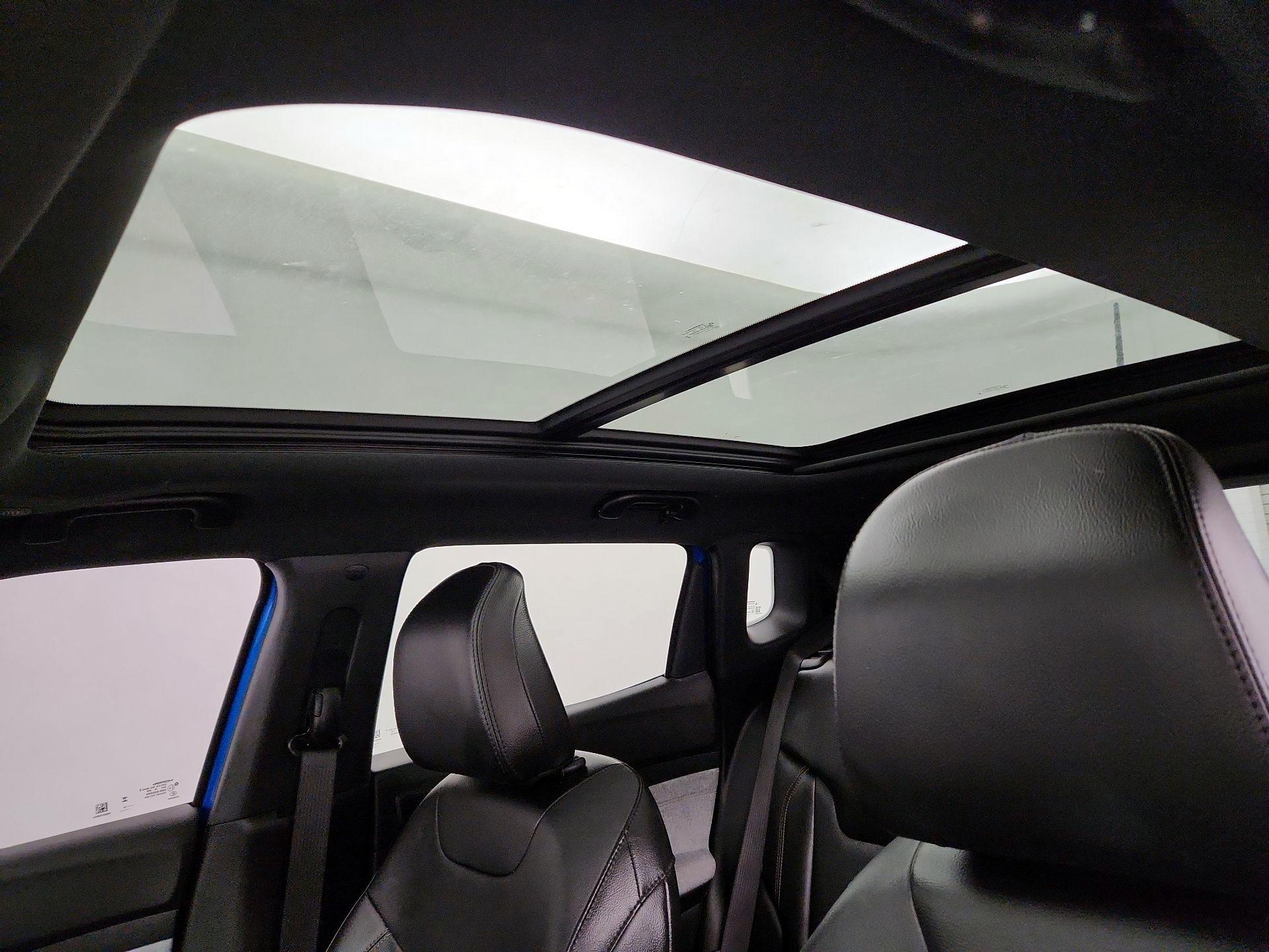 Thumbnail: 2023 Jeep Compass - 19