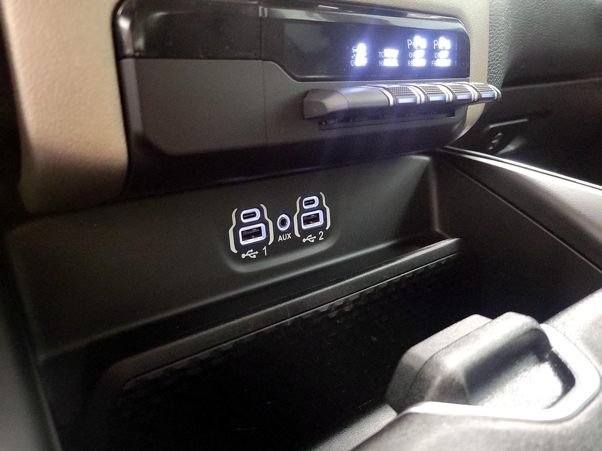 Thumbnail: 2021 RAM 1500 - 18