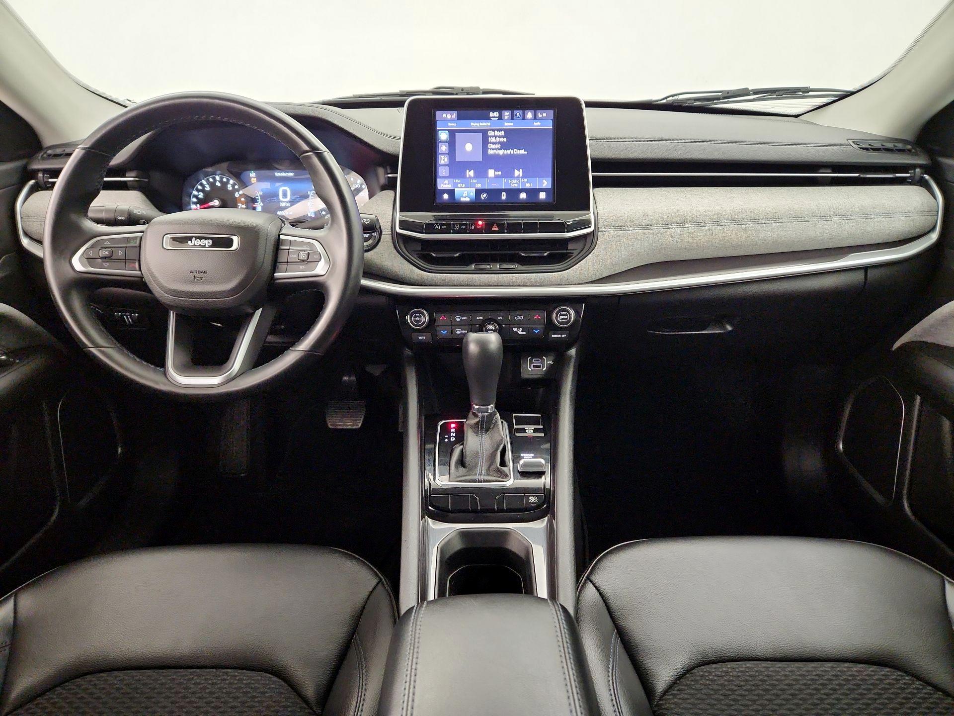 Thumbnail: 2022 Jeep Compass - 9