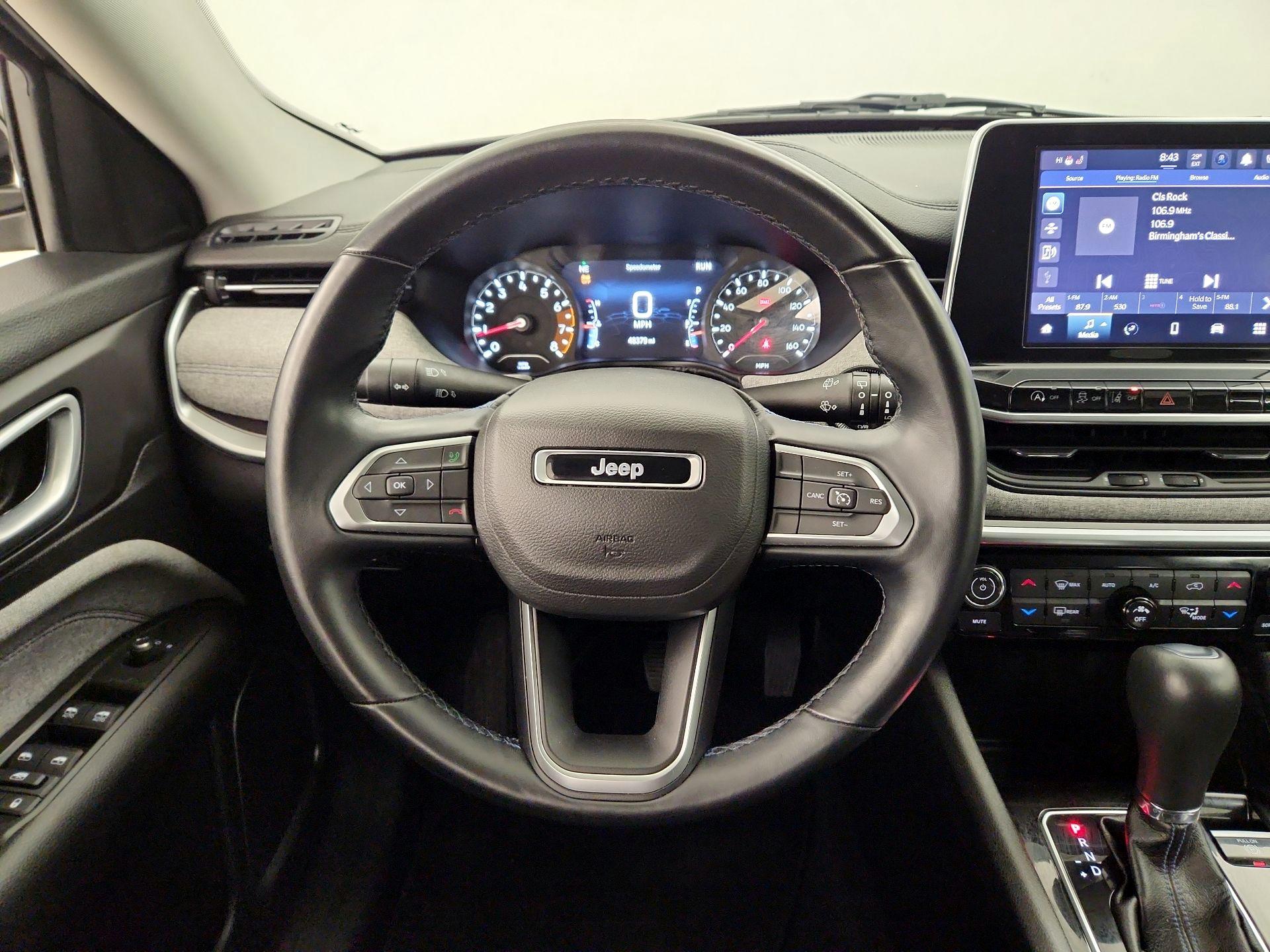 Thumbnail: 2022 Jeep Compass - 10