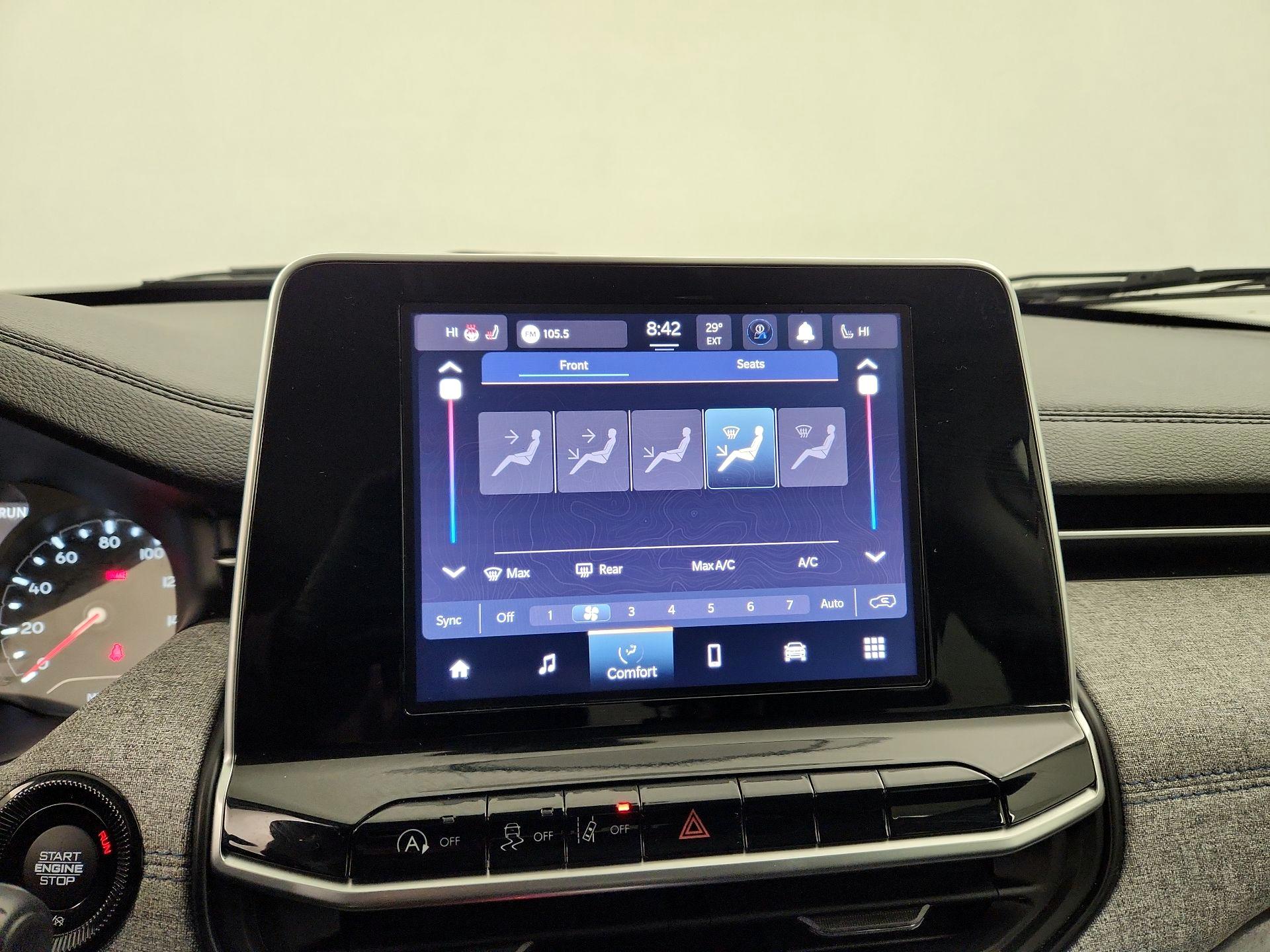 Thumbnail: 2022 Jeep Compass - 16