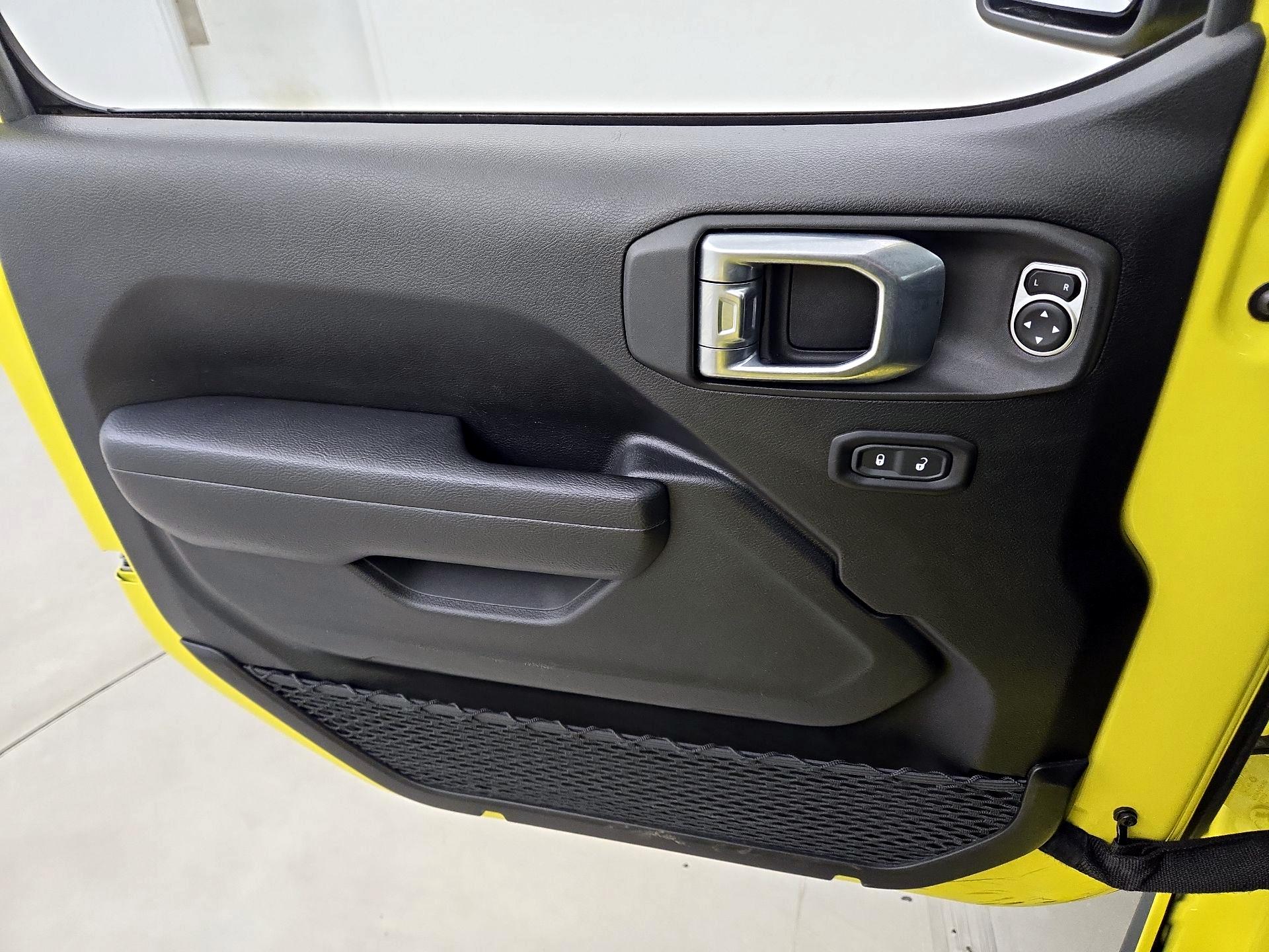 Thumbnail: 2023 Jeep Wrangler - 12