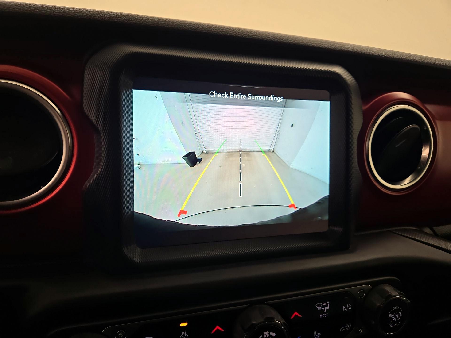 Thumbnail: 2023 Jeep Wrangler - 15