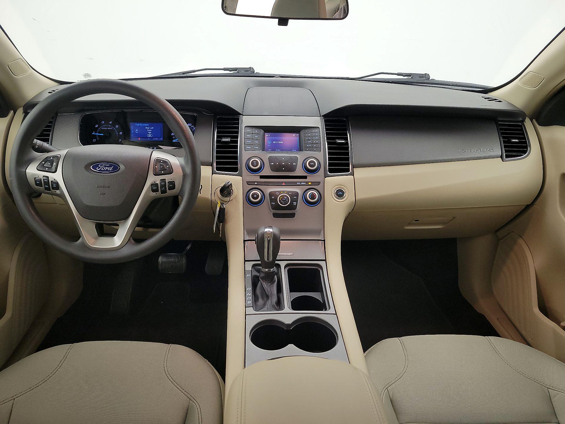 Thumbnail: 2018 Ford Taurus - 9