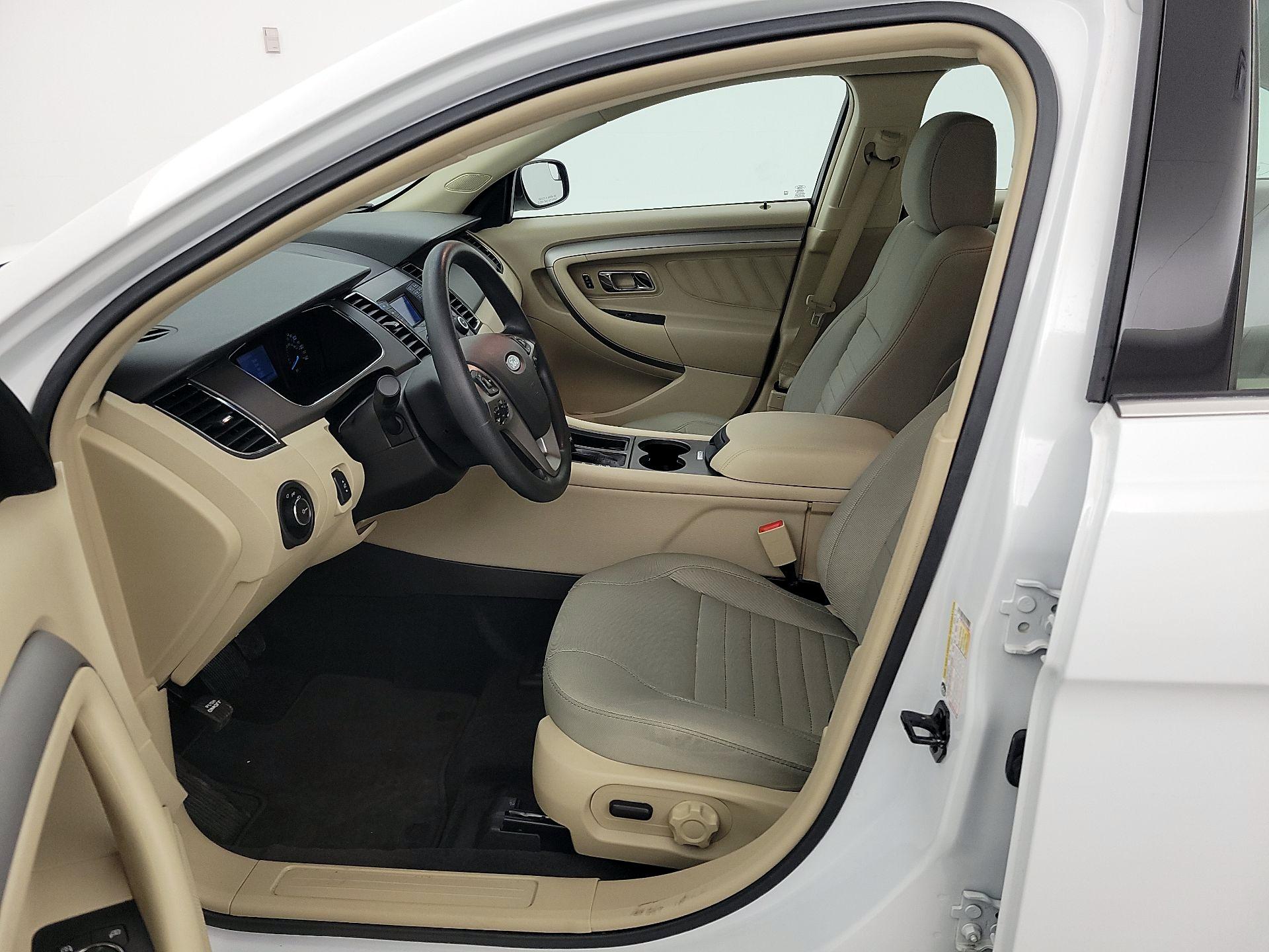 Thumbnail: 2018 Ford Taurus - 11