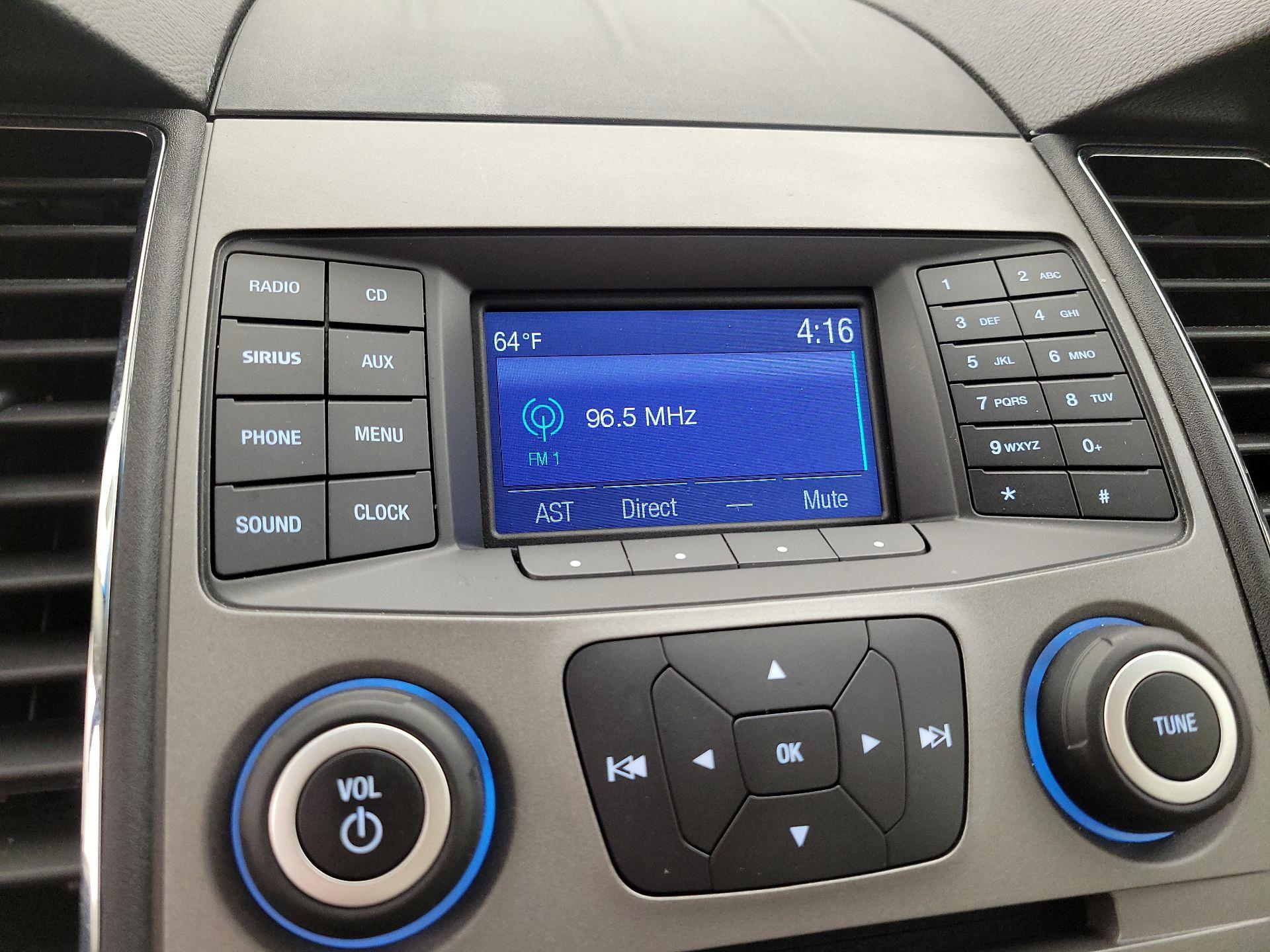 Thumbnail: 2018 Ford Taurus - 15