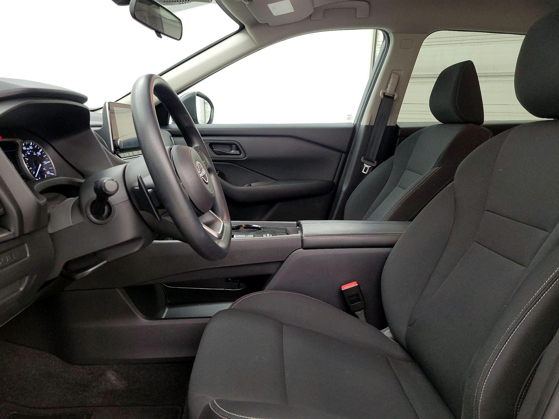 Thumbnail: 2024 Nissan Rogue - 11