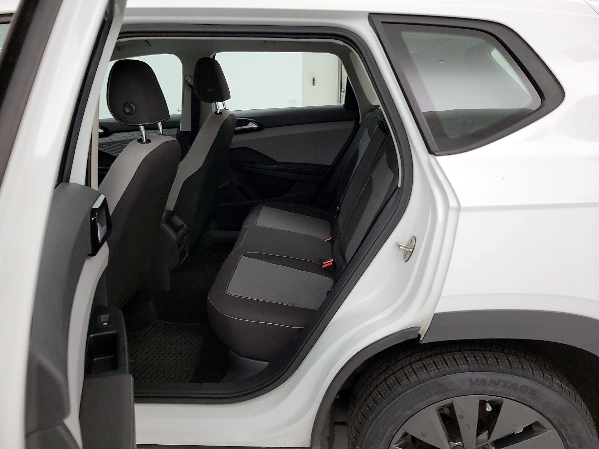 Thumbnail: 2024 Volkswagen Taos - 19