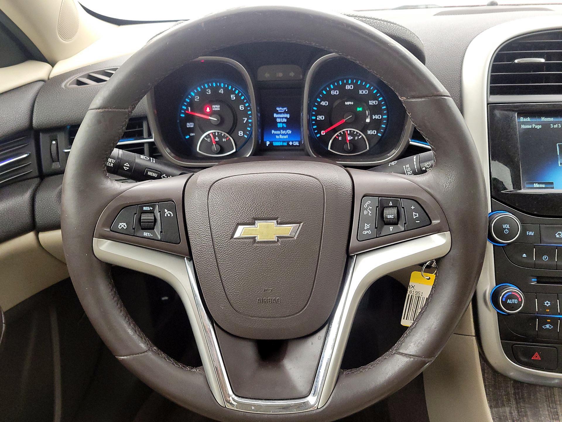 Thumbnail: 2014 Chevrolet Malibu - 10