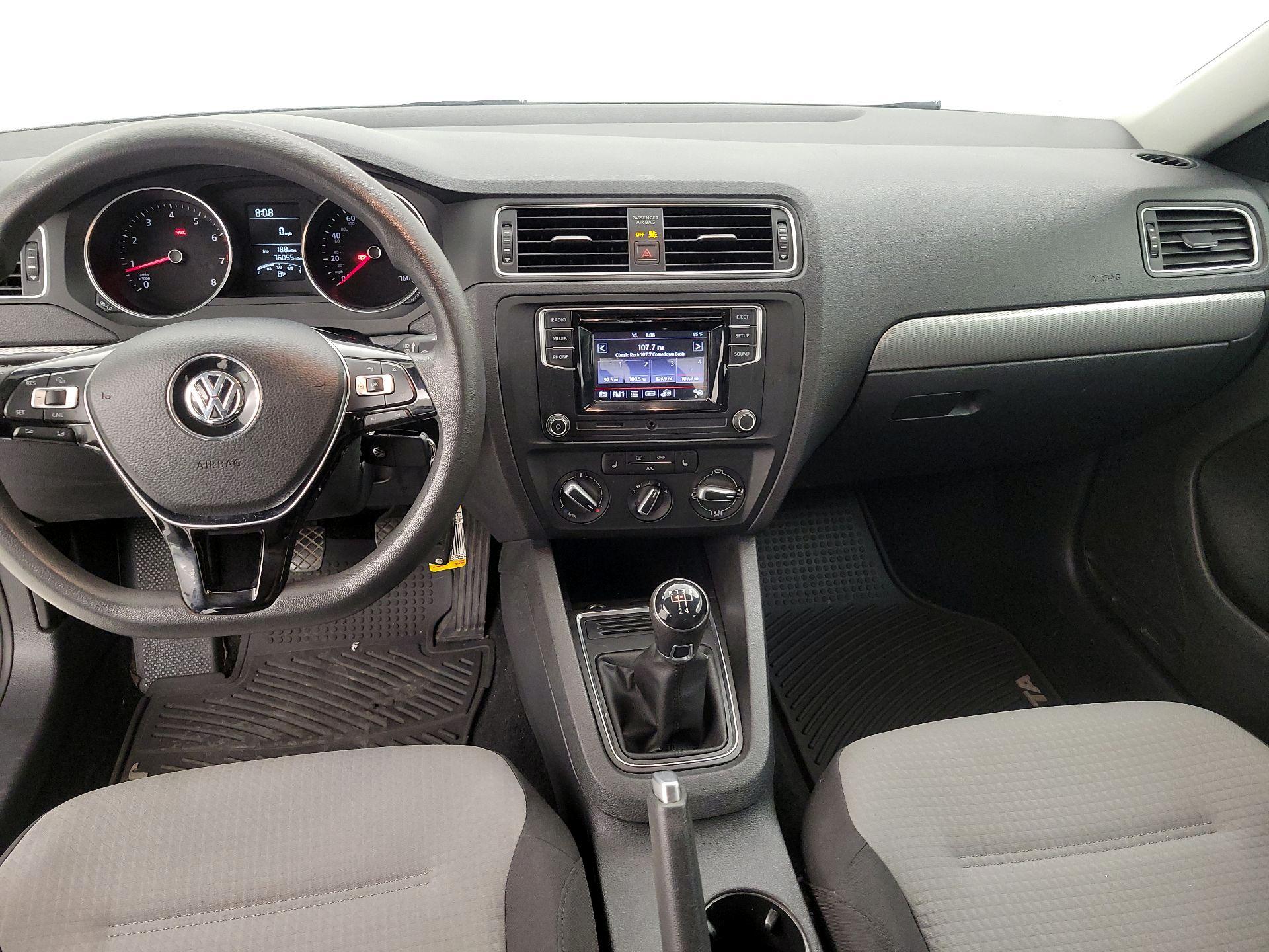 Thumbnail: 2018 Volkswagen Jetta - 9