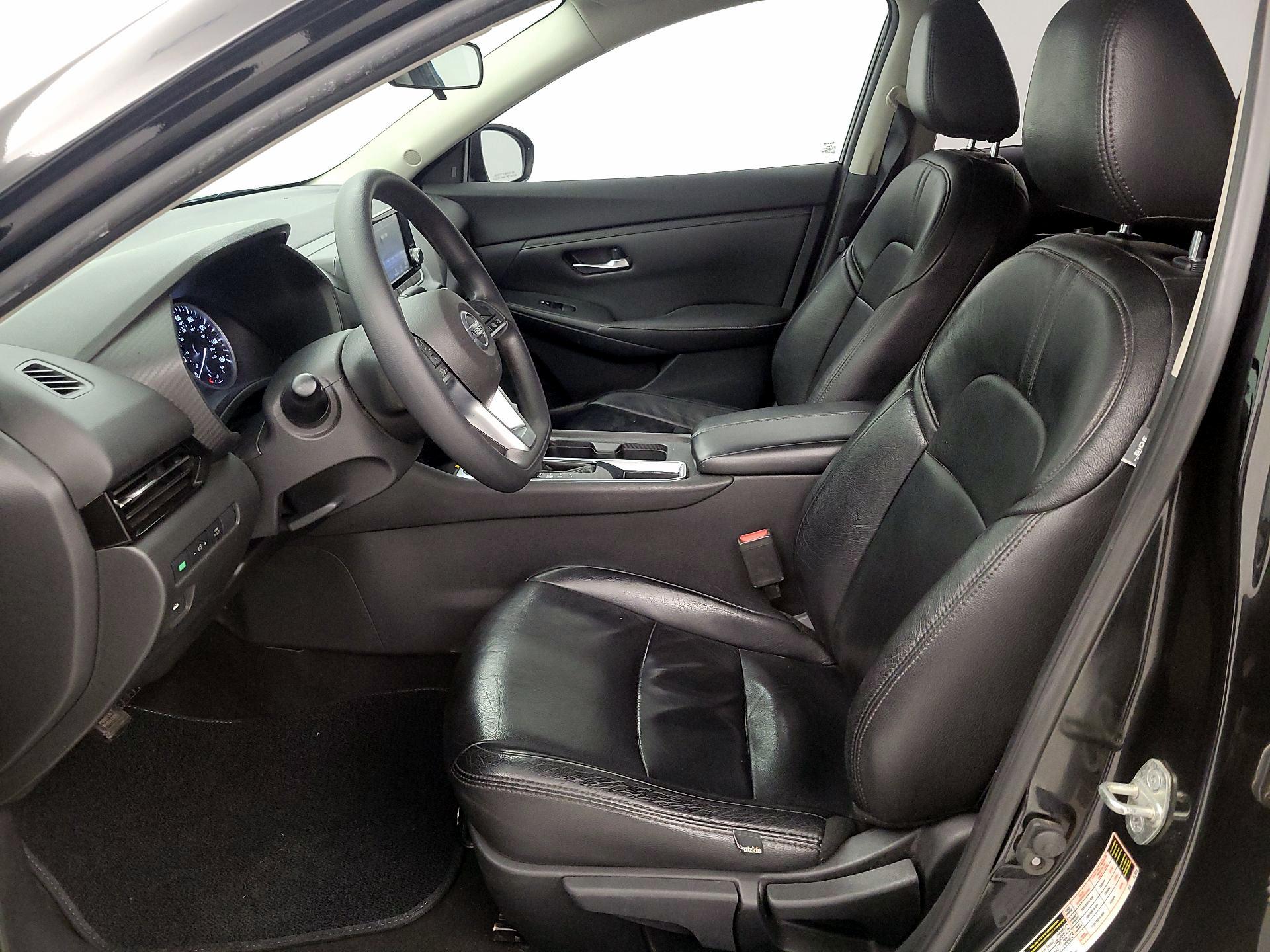 Thumbnail: 2020 Nissan Sentra - 11