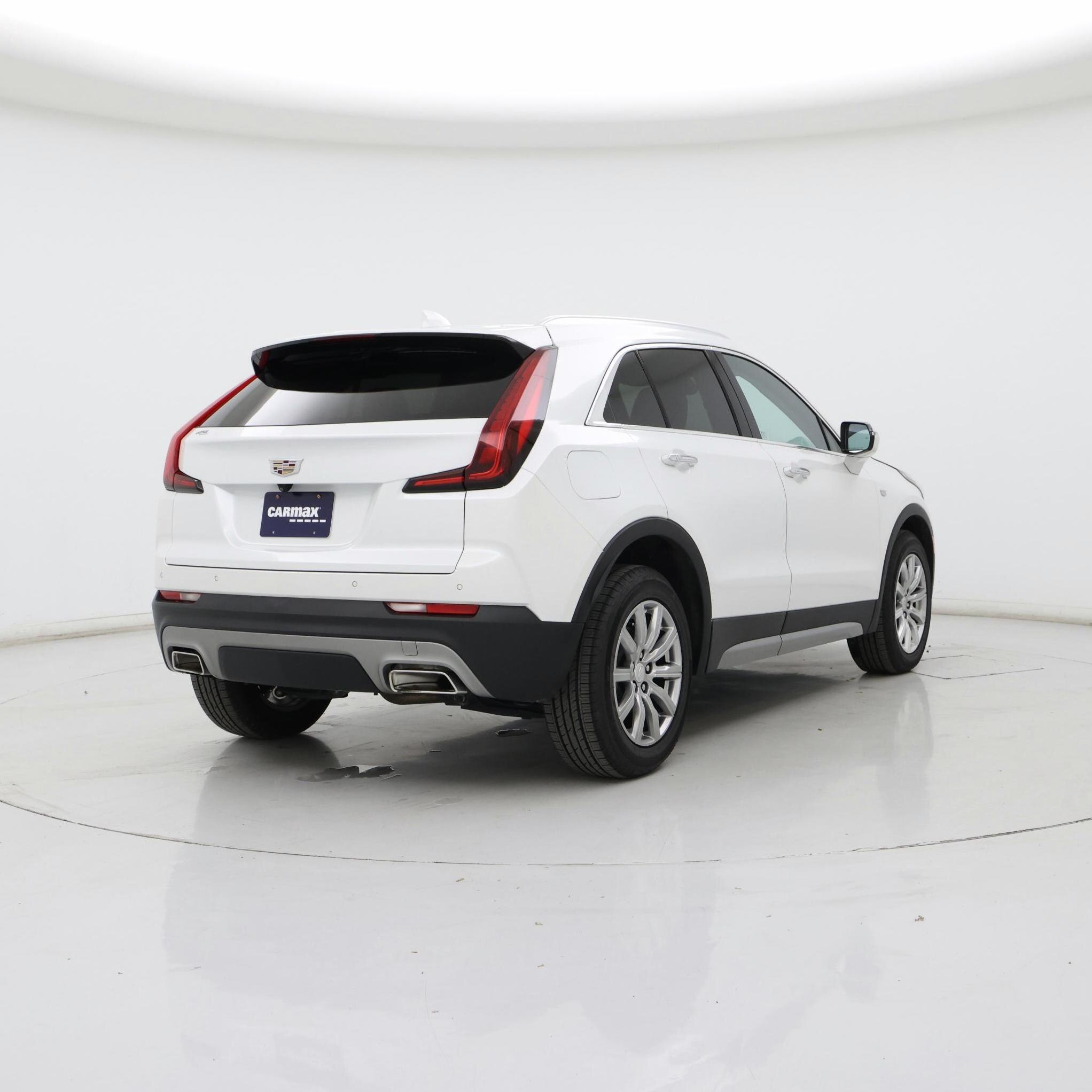 Thumbnail: 2023 Cadillac XT4 - 8