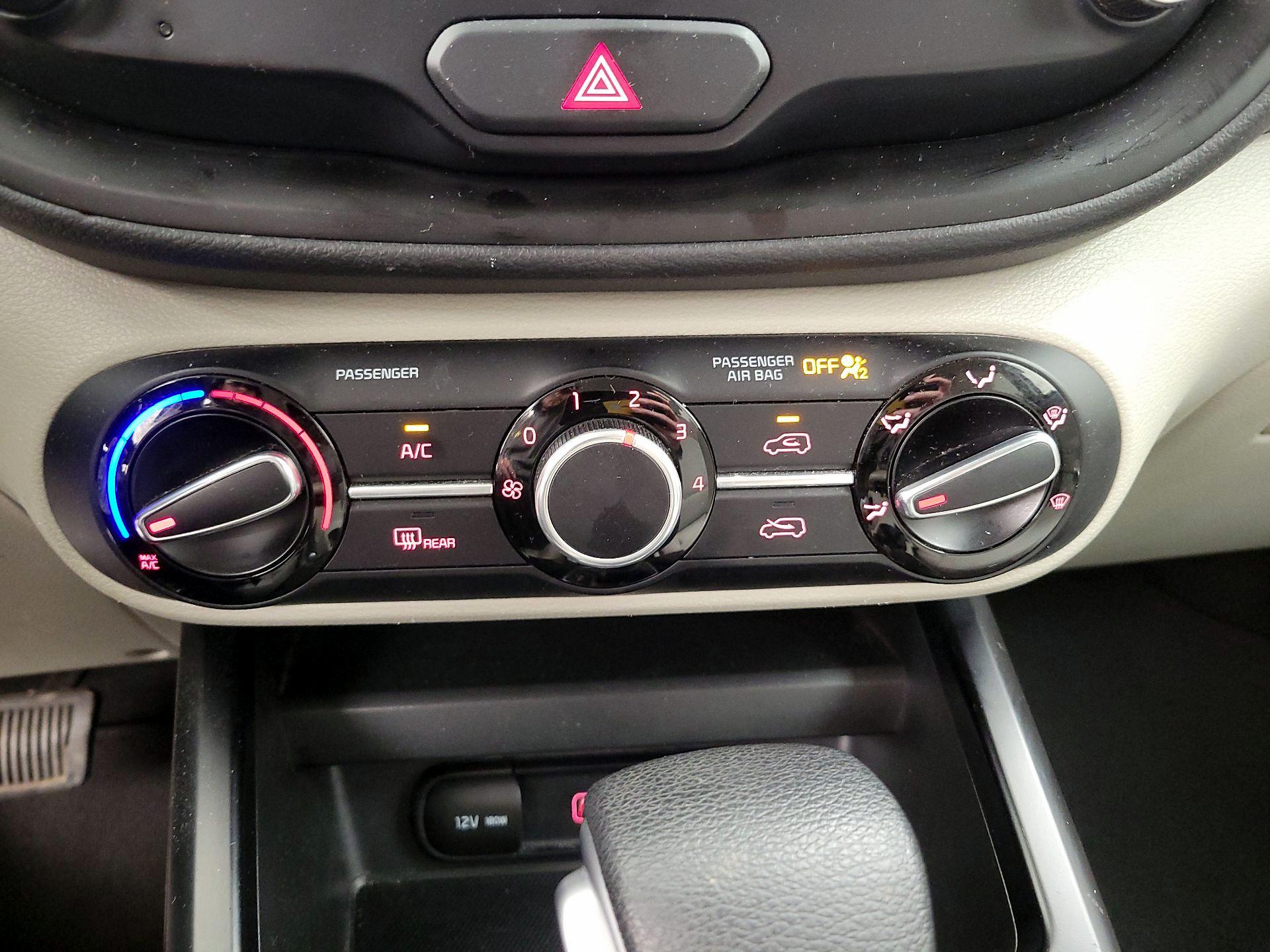 Thumbnail: 2021 Kia Soul - 16