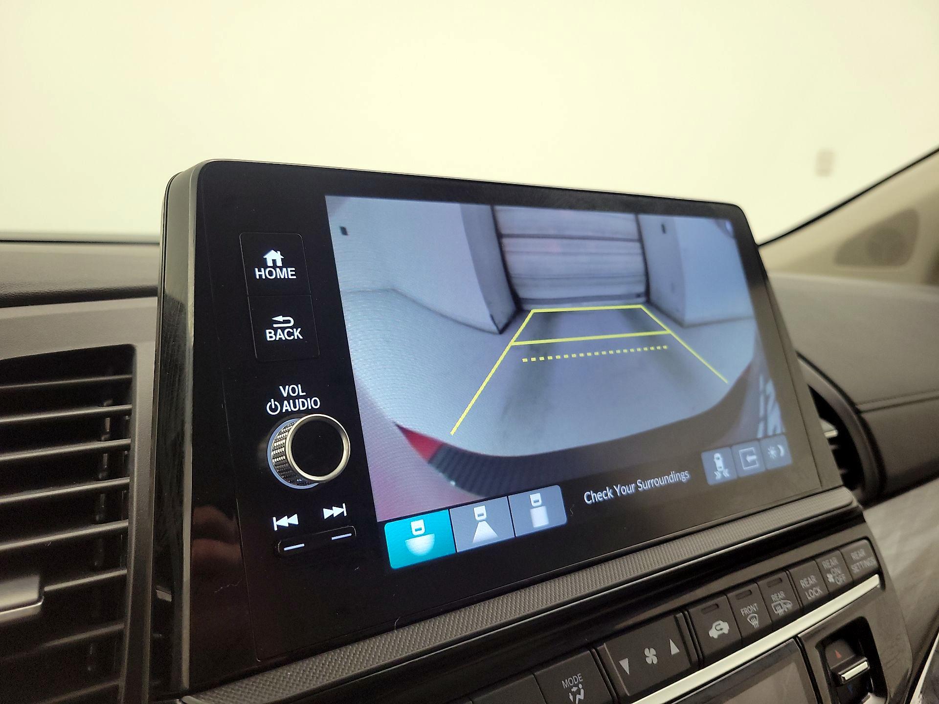 Thumbnail: 2025 Honda Odyssey - 15