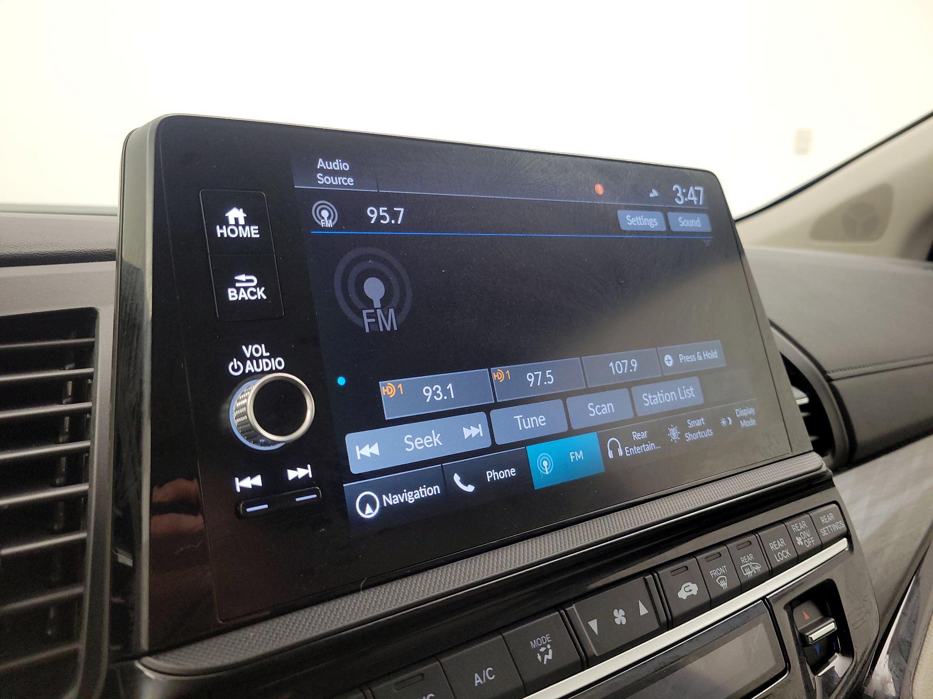 Thumbnail: 2025 Honda Odyssey - 16