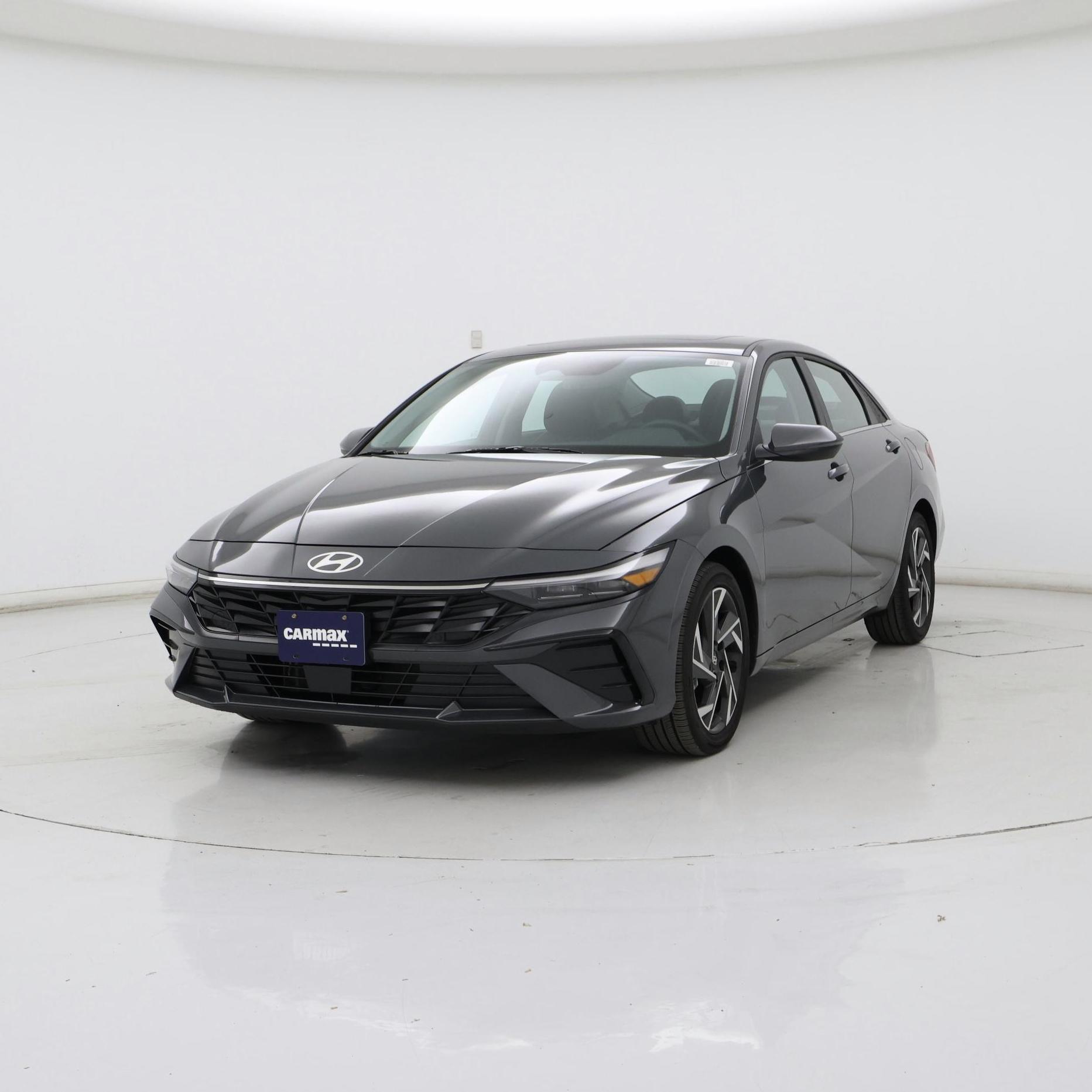 Thumbnail: 2025 Hyundai Elantra - 4