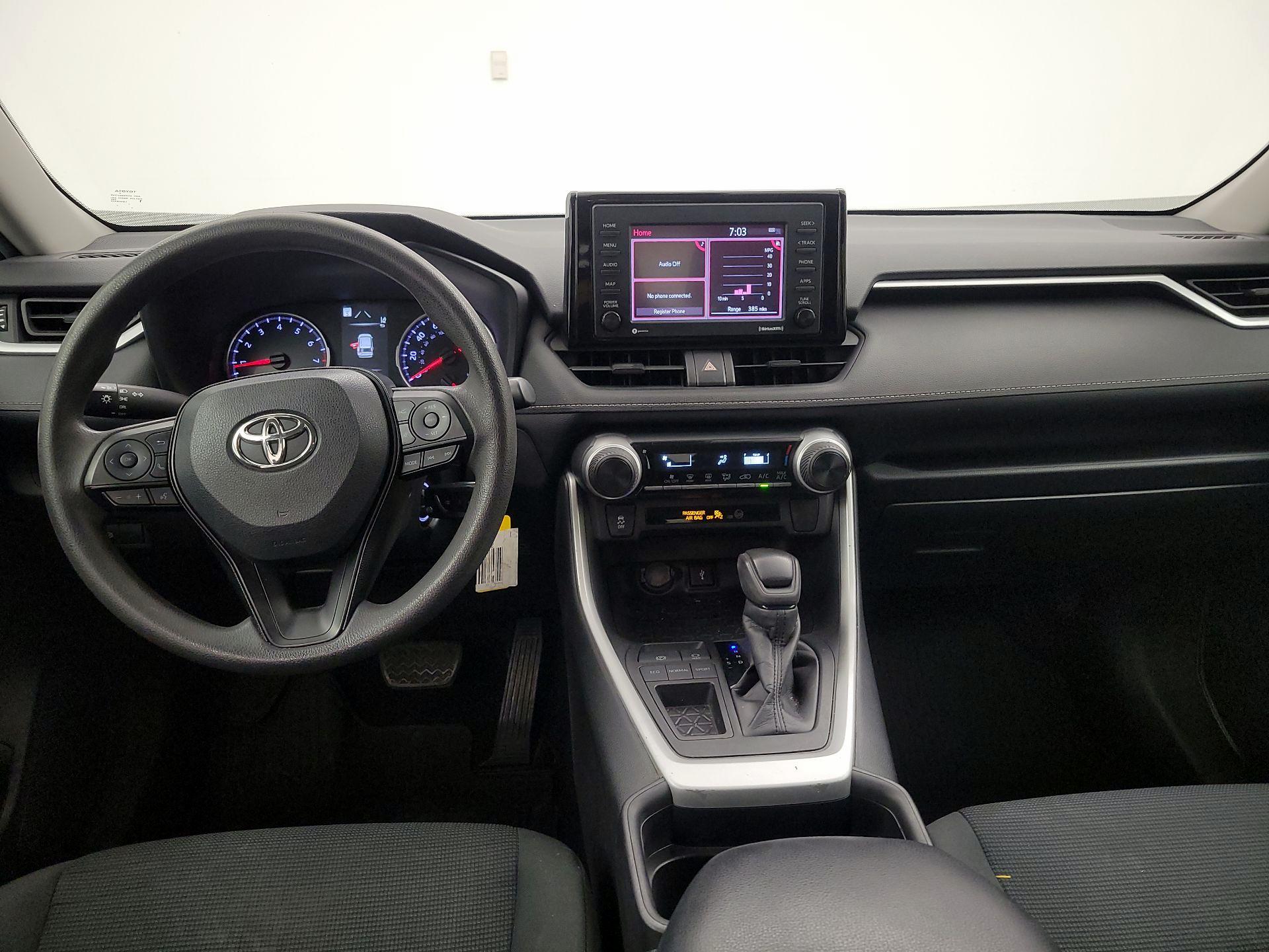 Thumbnail: 2021 Toyota RAV4 - 9