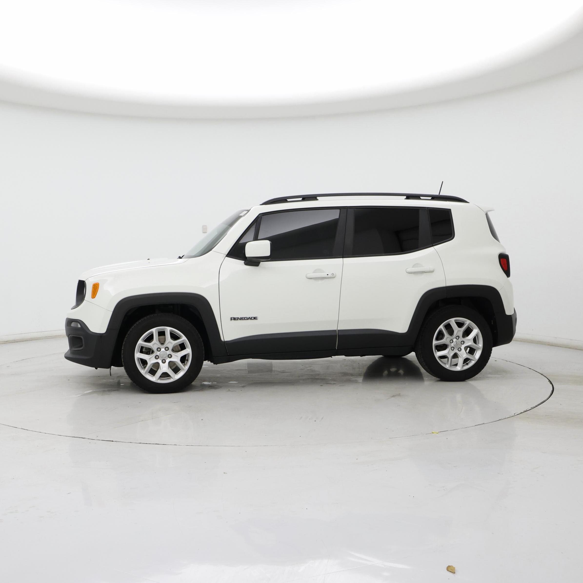 Thumbnail: 2018 Jeep Renegade - 3