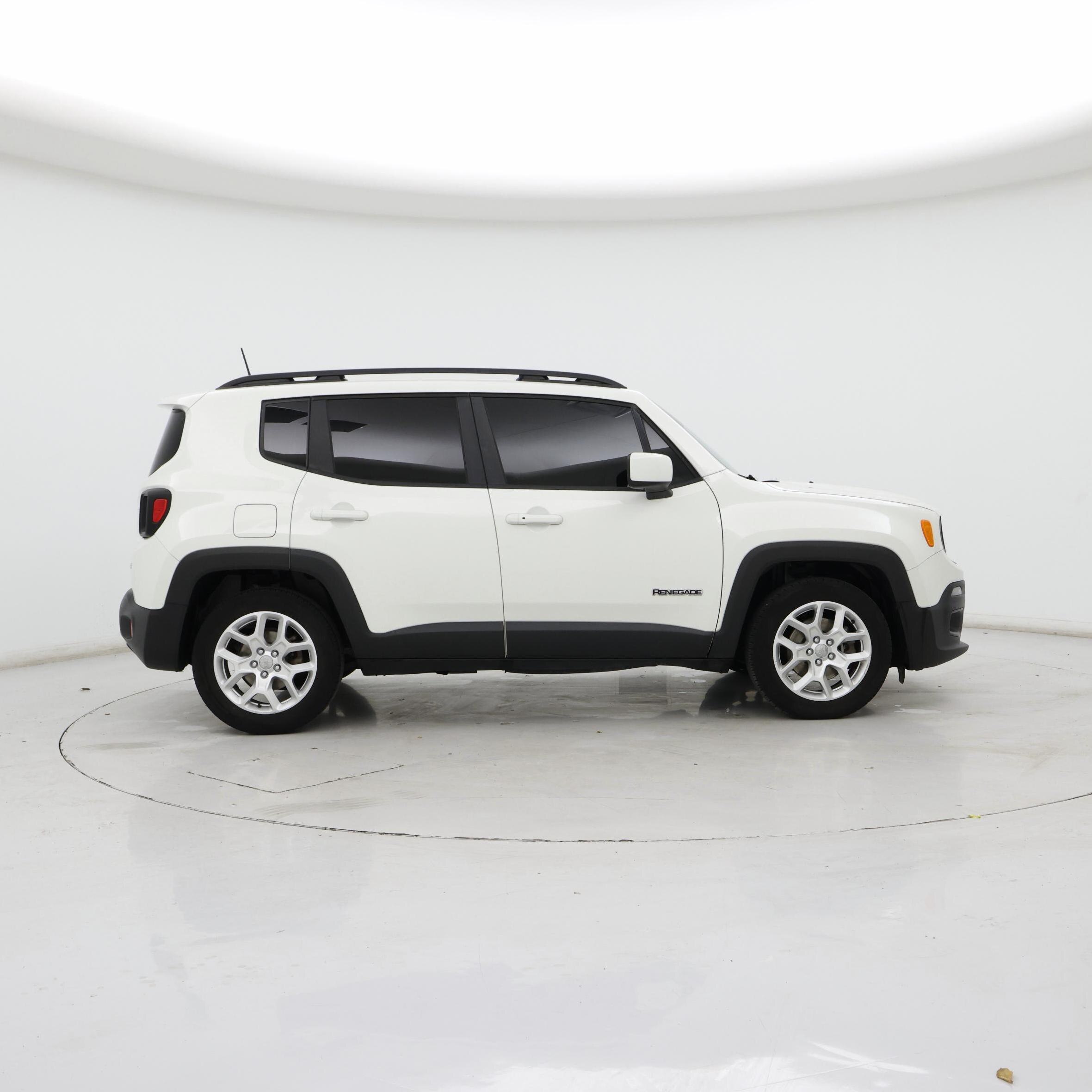 Thumbnail: 2018 Jeep Renegade - 7