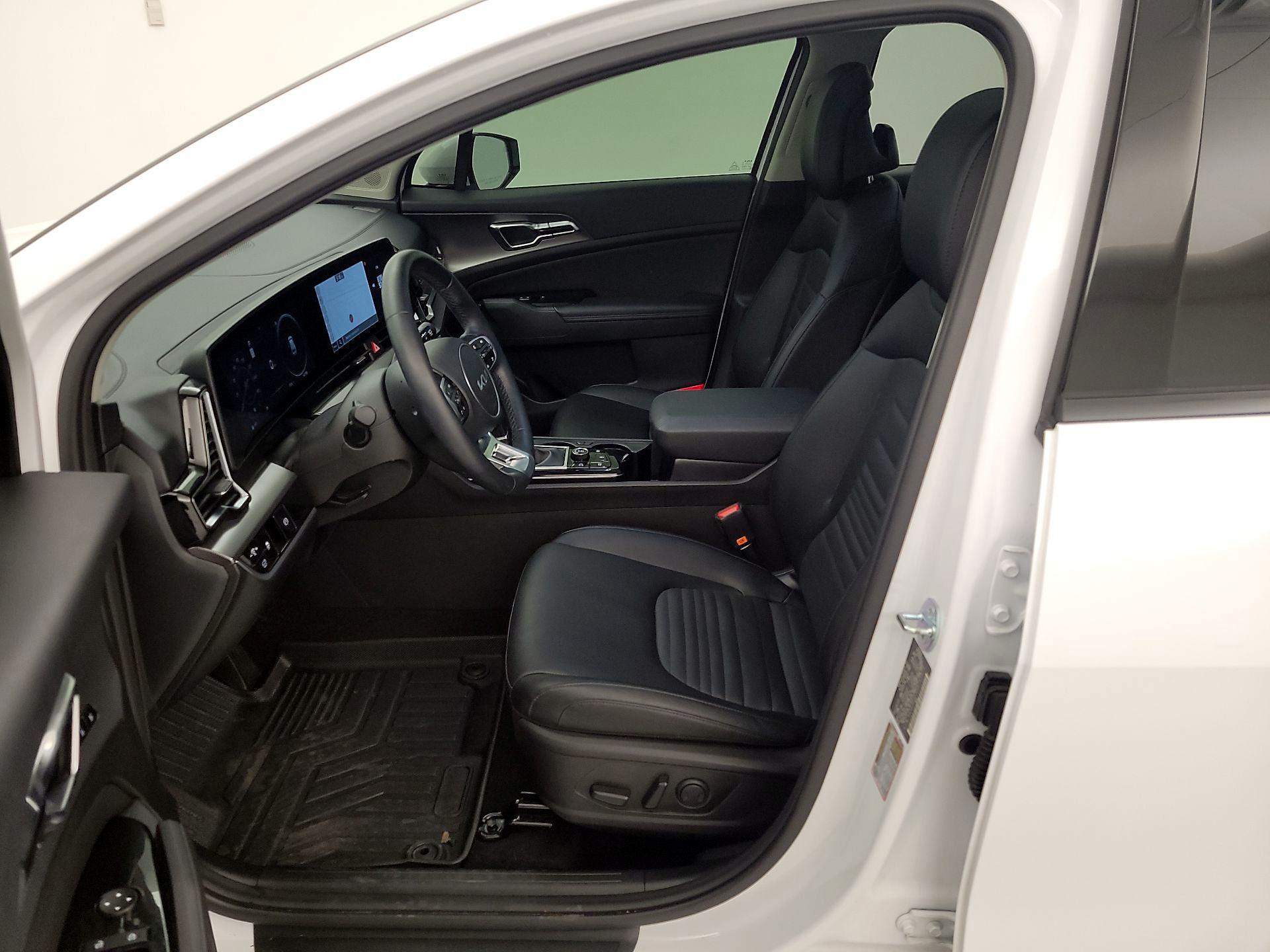 Thumbnail: 2024 Kia Sportage - 11