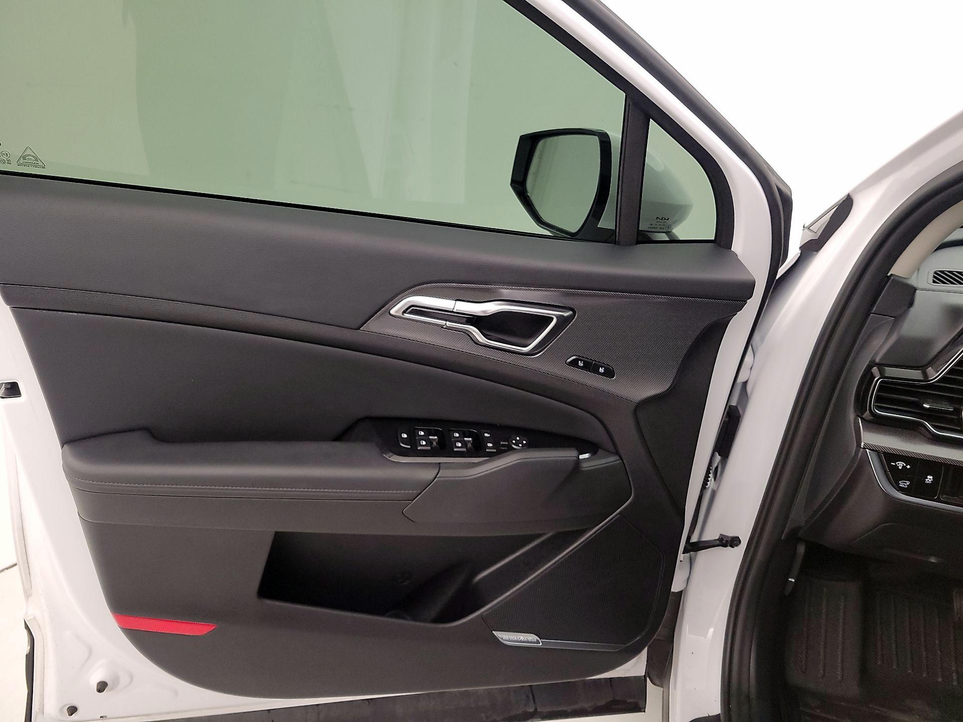 Thumbnail: 2024 Kia Sportage - 12