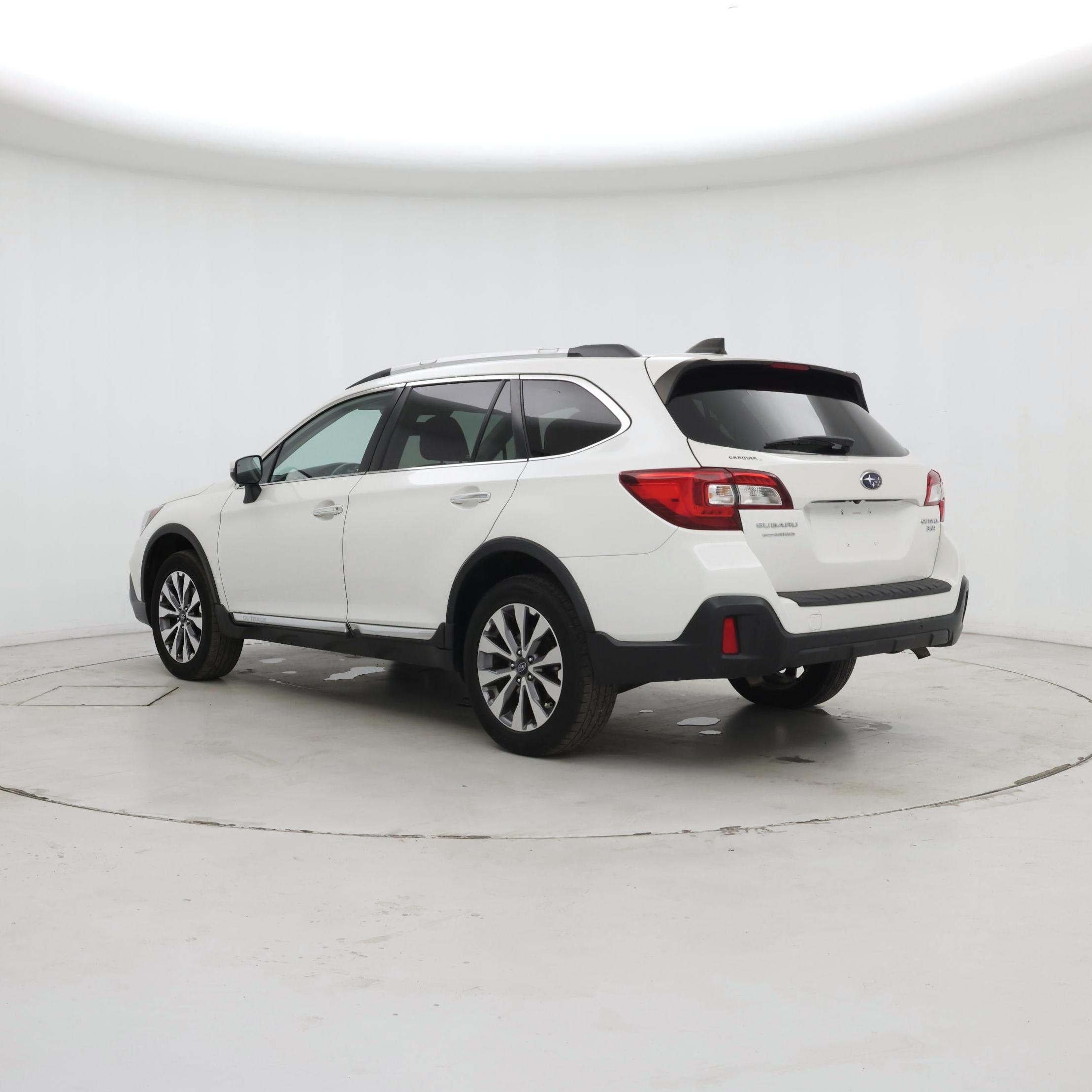 Thumbnail: 2018 Subaru Outback - 2