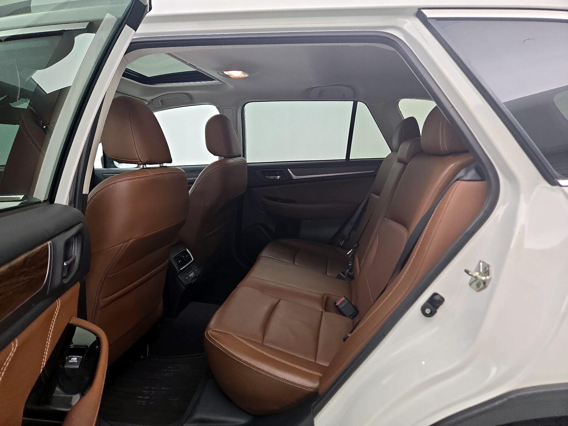 Thumbnail: 2018 Subaru Outback - 20