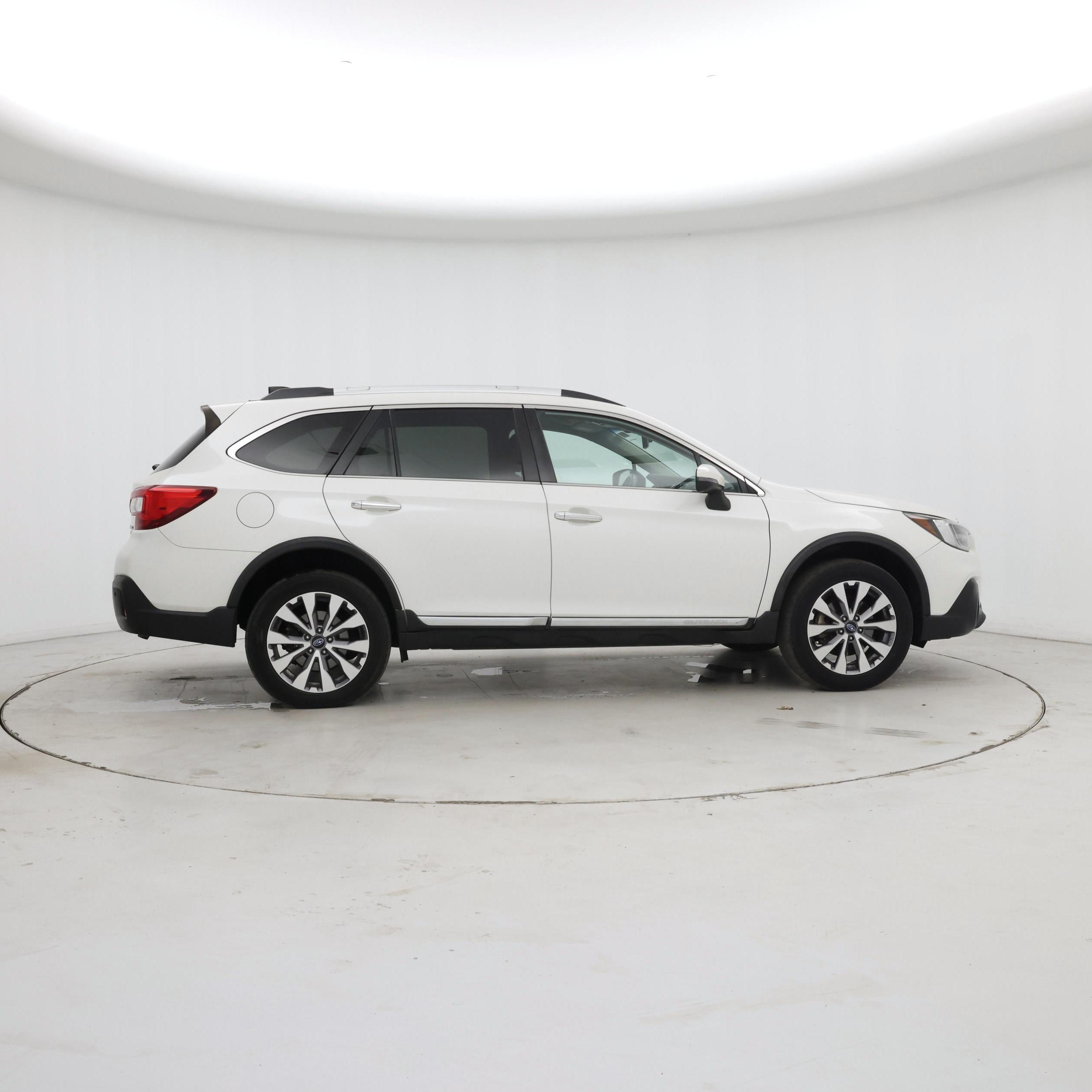 Thumbnail: 2018 Subaru Outback - 7