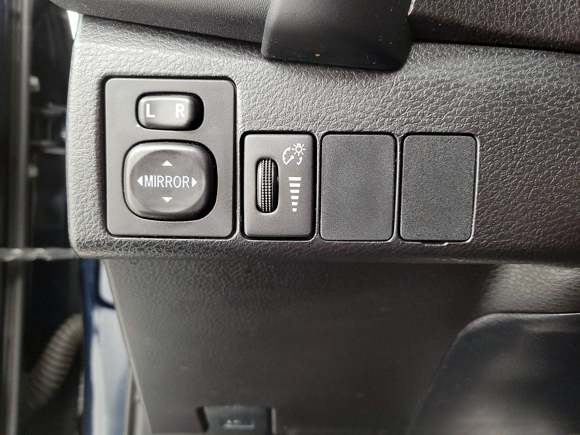 Thumbnail: 2019 Toyota Corolla - 13