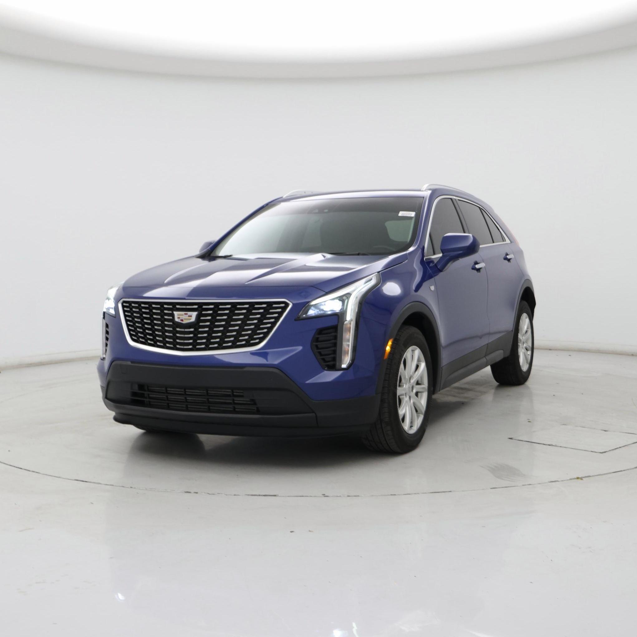 Thumbnail: 2023 Cadillac XT4 - 4