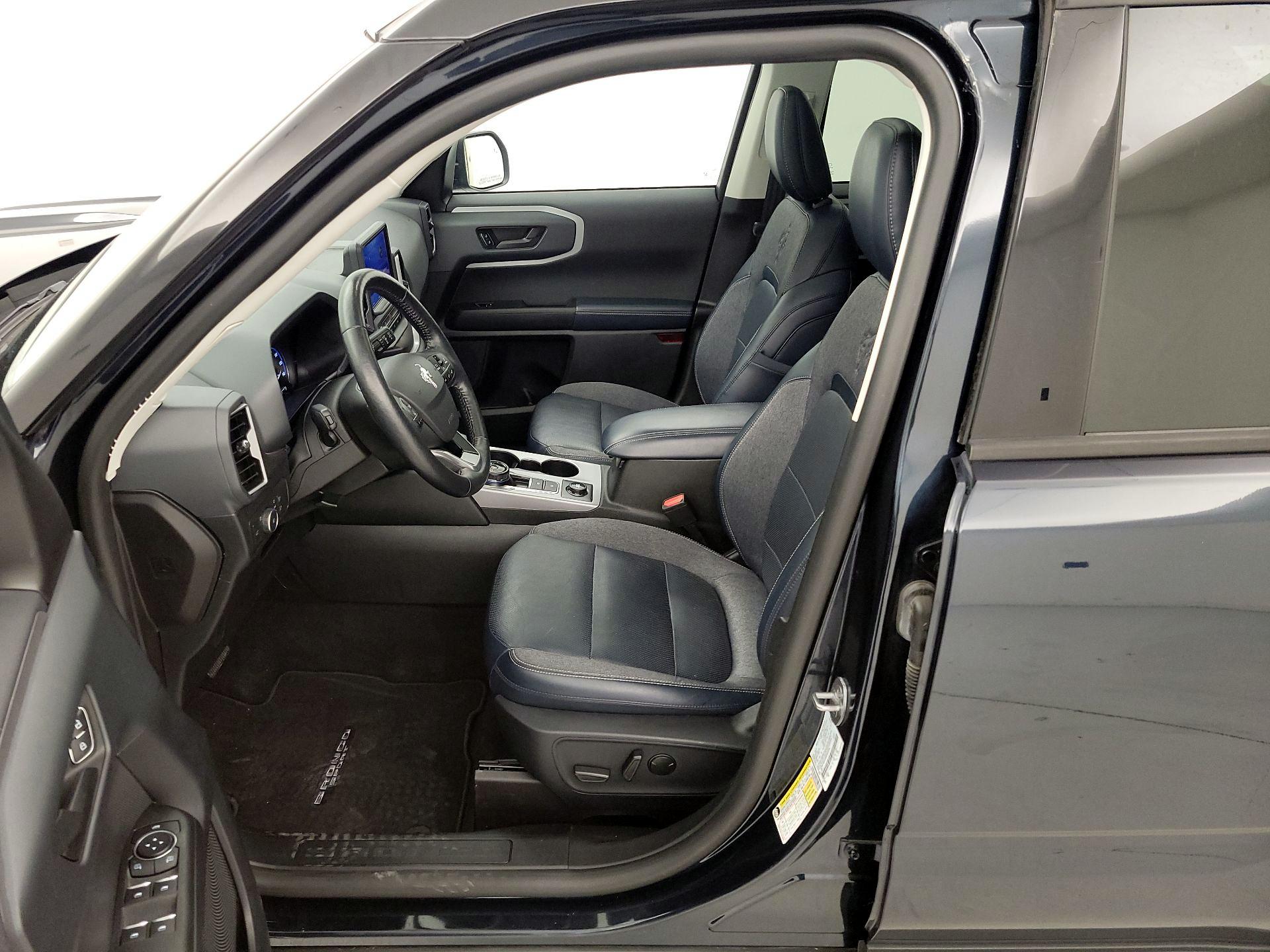 Thumbnail: 2021 Ford Bronco Sport - 11