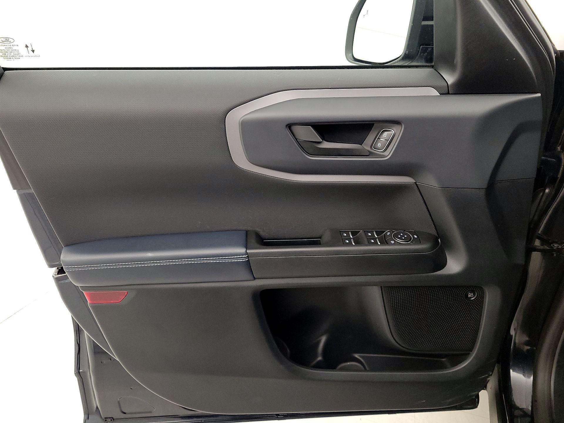 Thumbnail: 2021 Ford Bronco Sport - 12