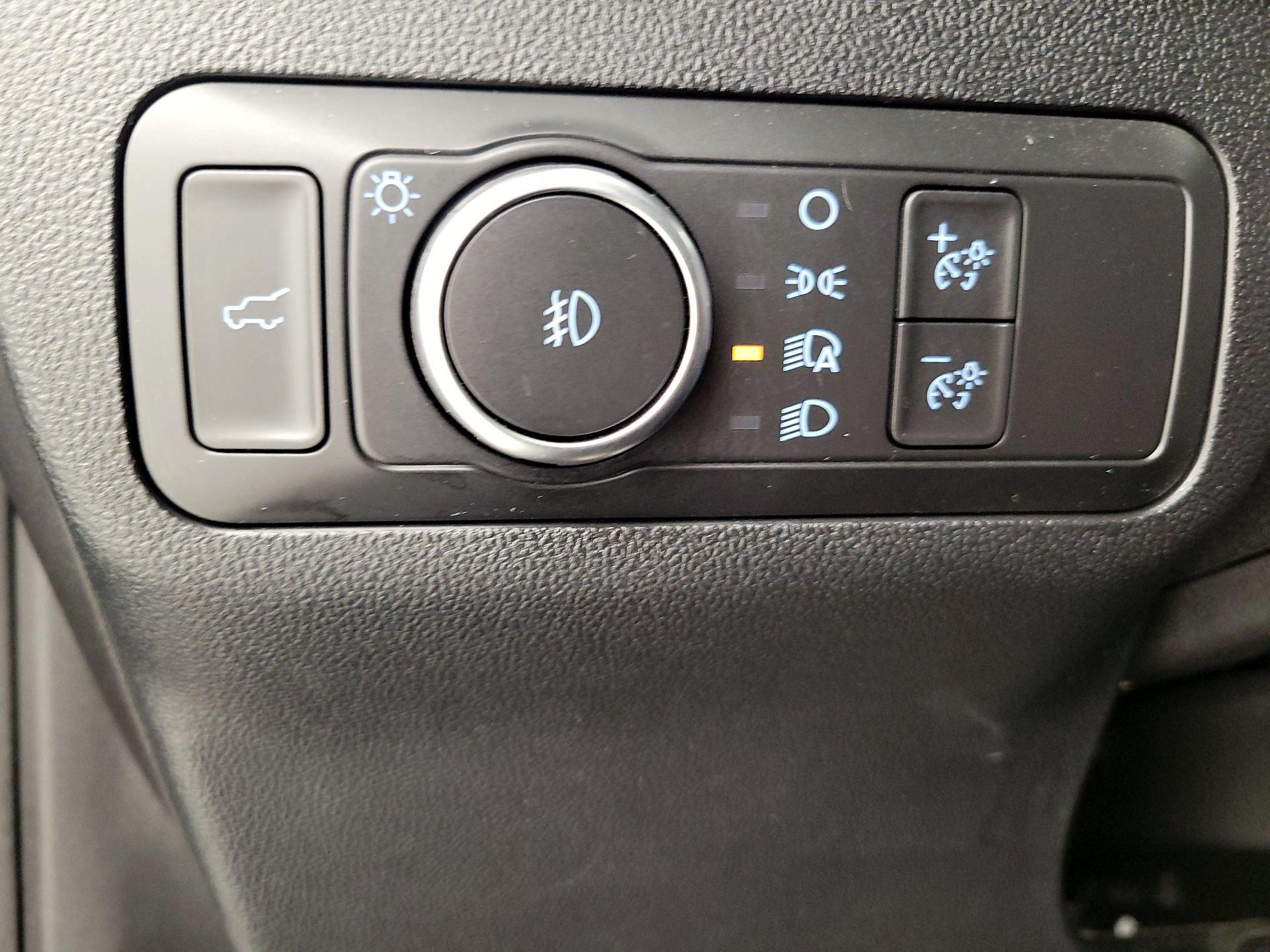 Thumbnail: 2021 Ford Bronco Sport - 13