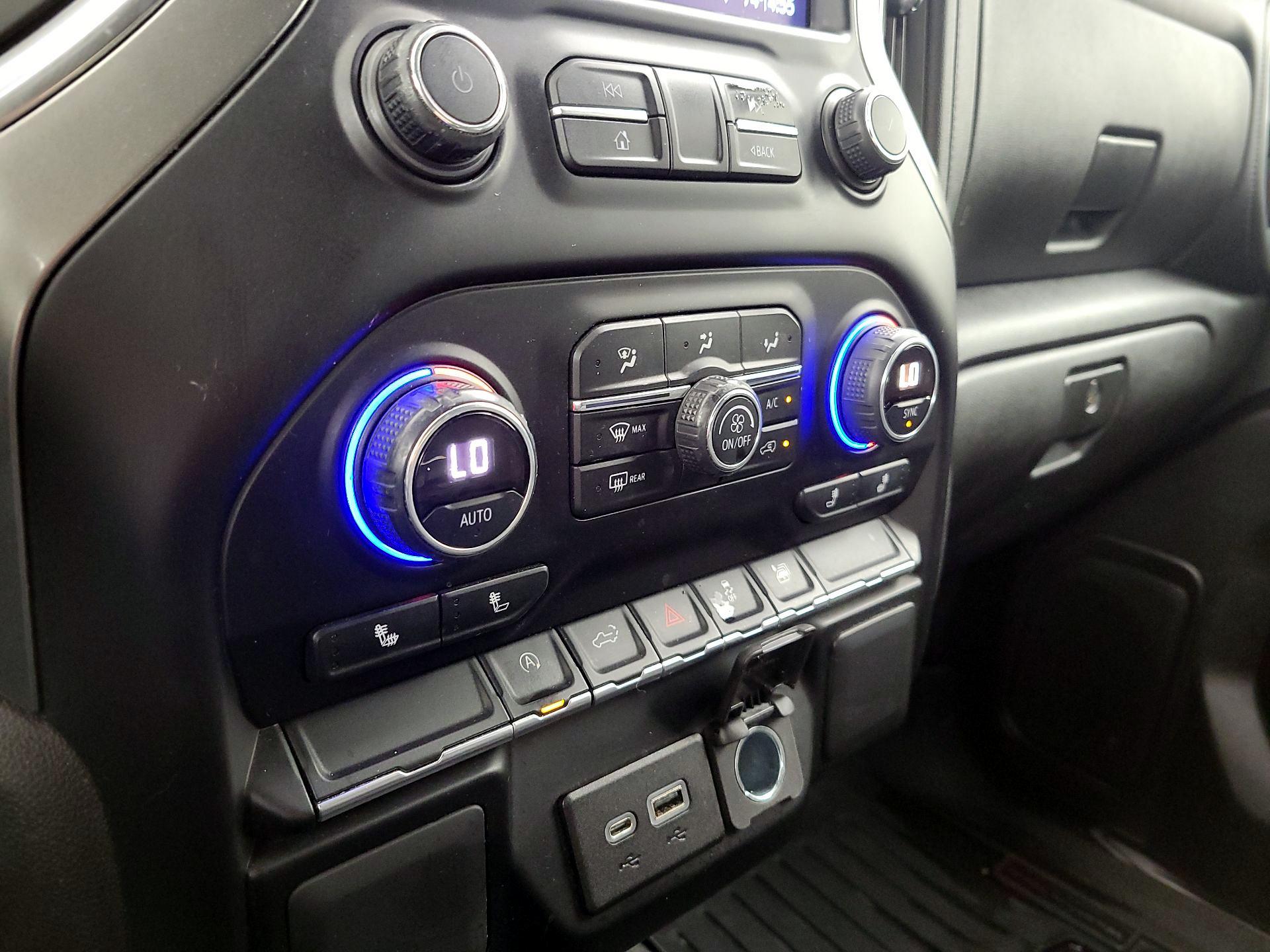 Thumbnail: 2019 Chevrolet Silverado 1500 - 16