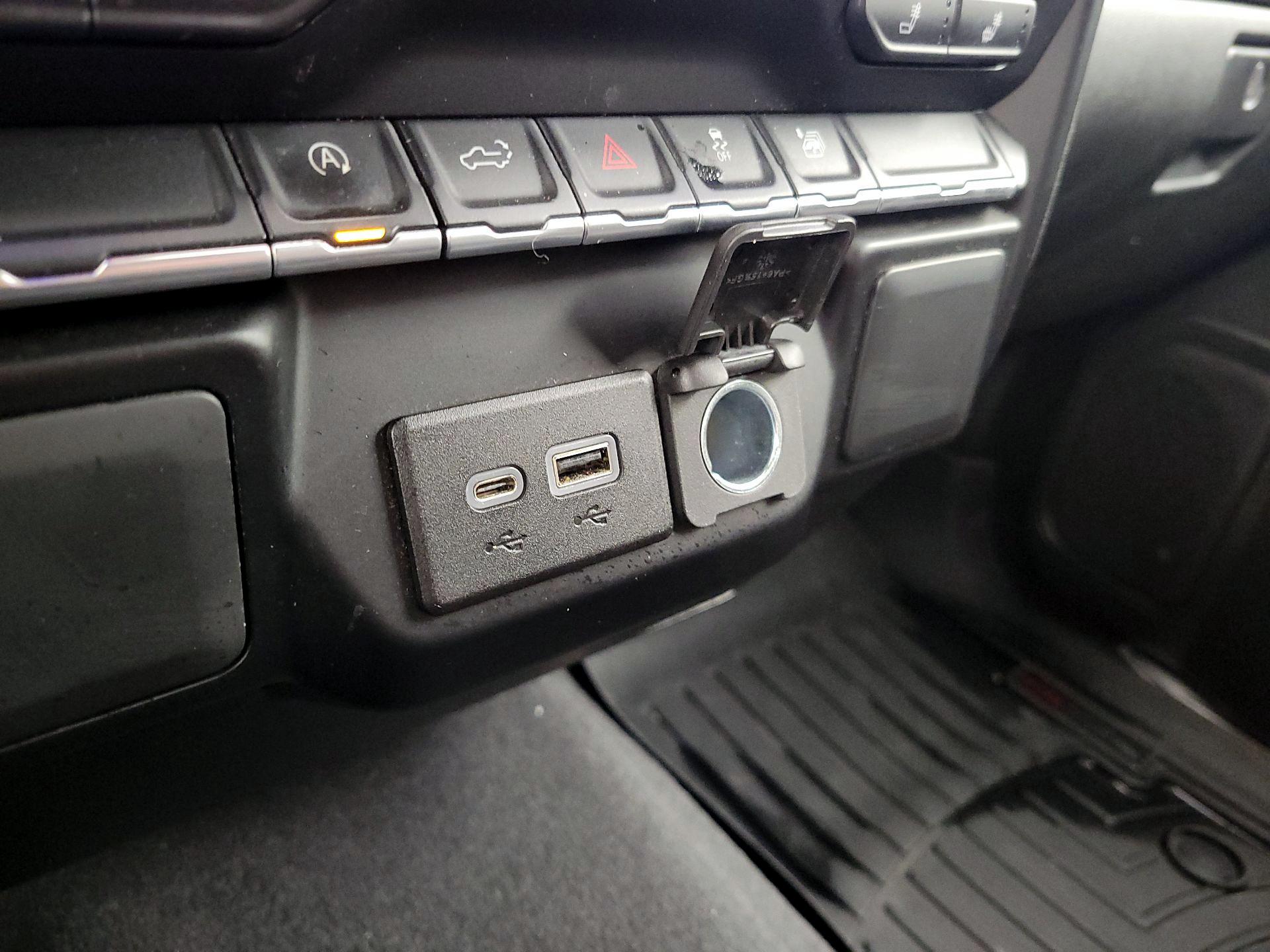 Thumbnail: 2019 Chevrolet Silverado 1500 - 18