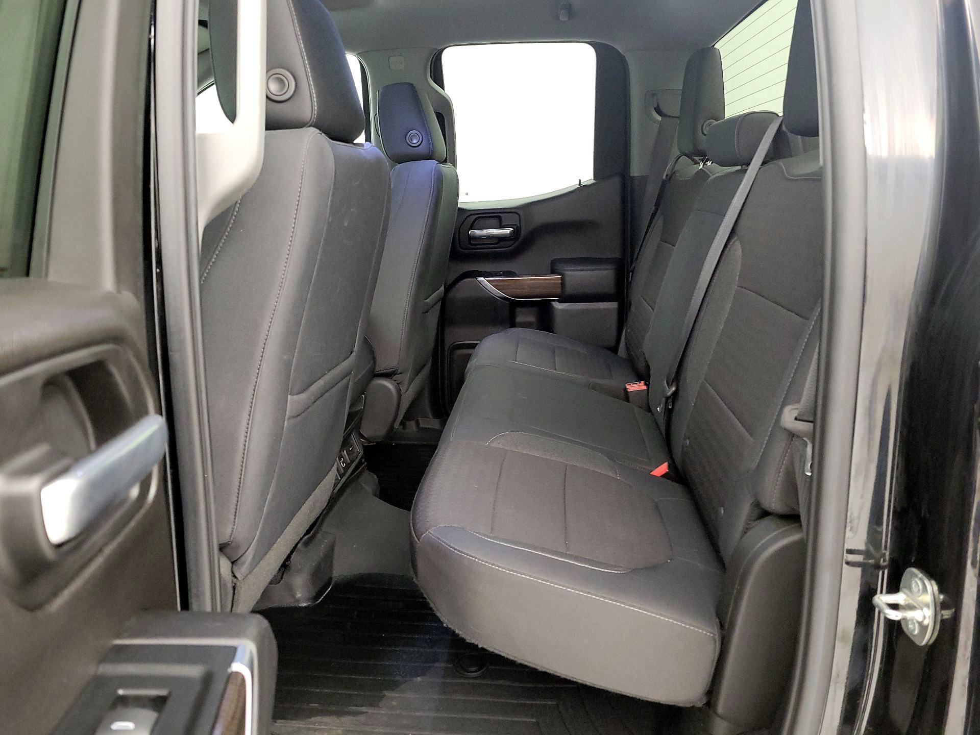 Thumbnail: 2019 Chevrolet Silverado 1500 - 19