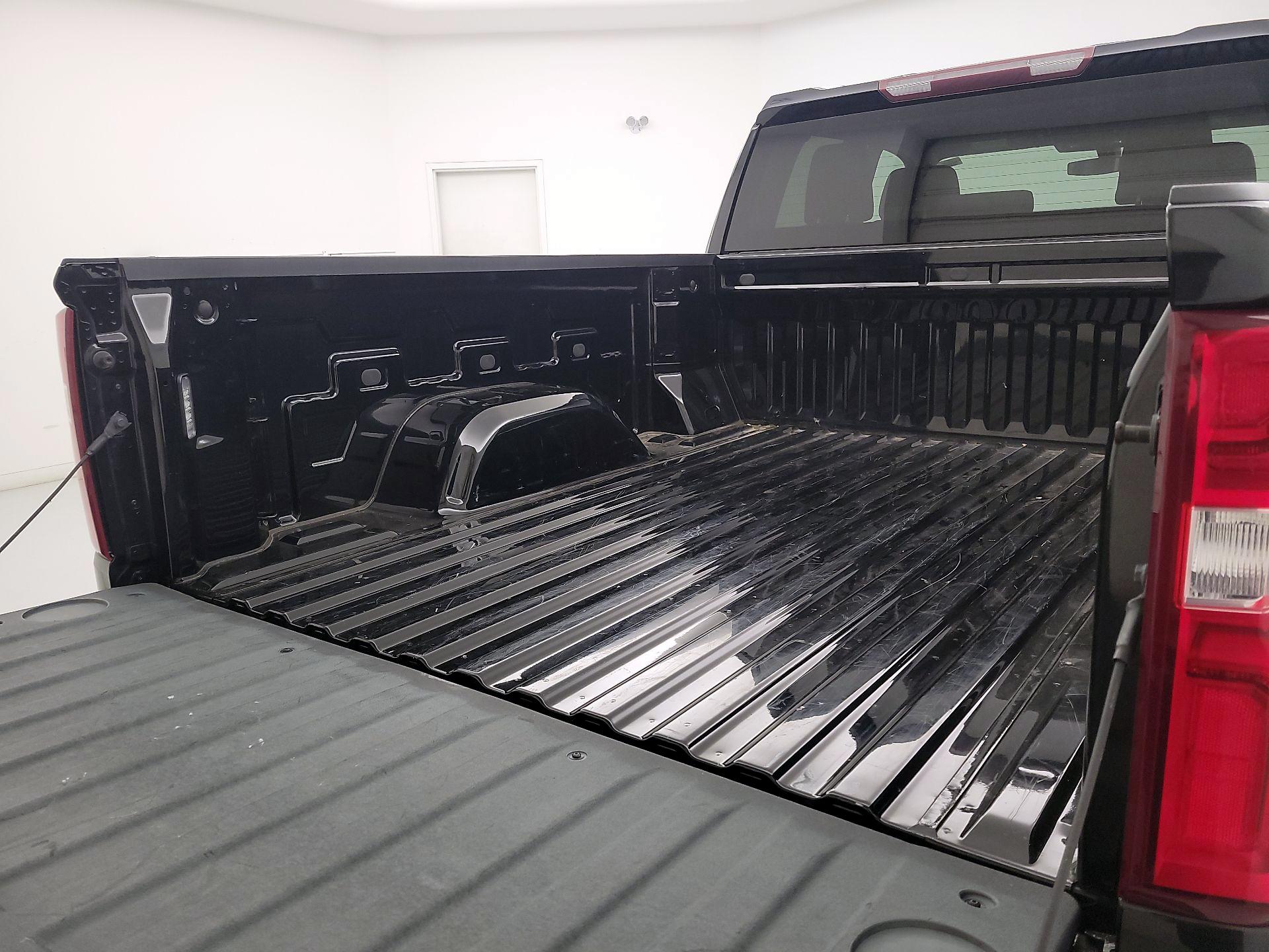 Thumbnail: 2019 Chevrolet Silverado 1500 - 20