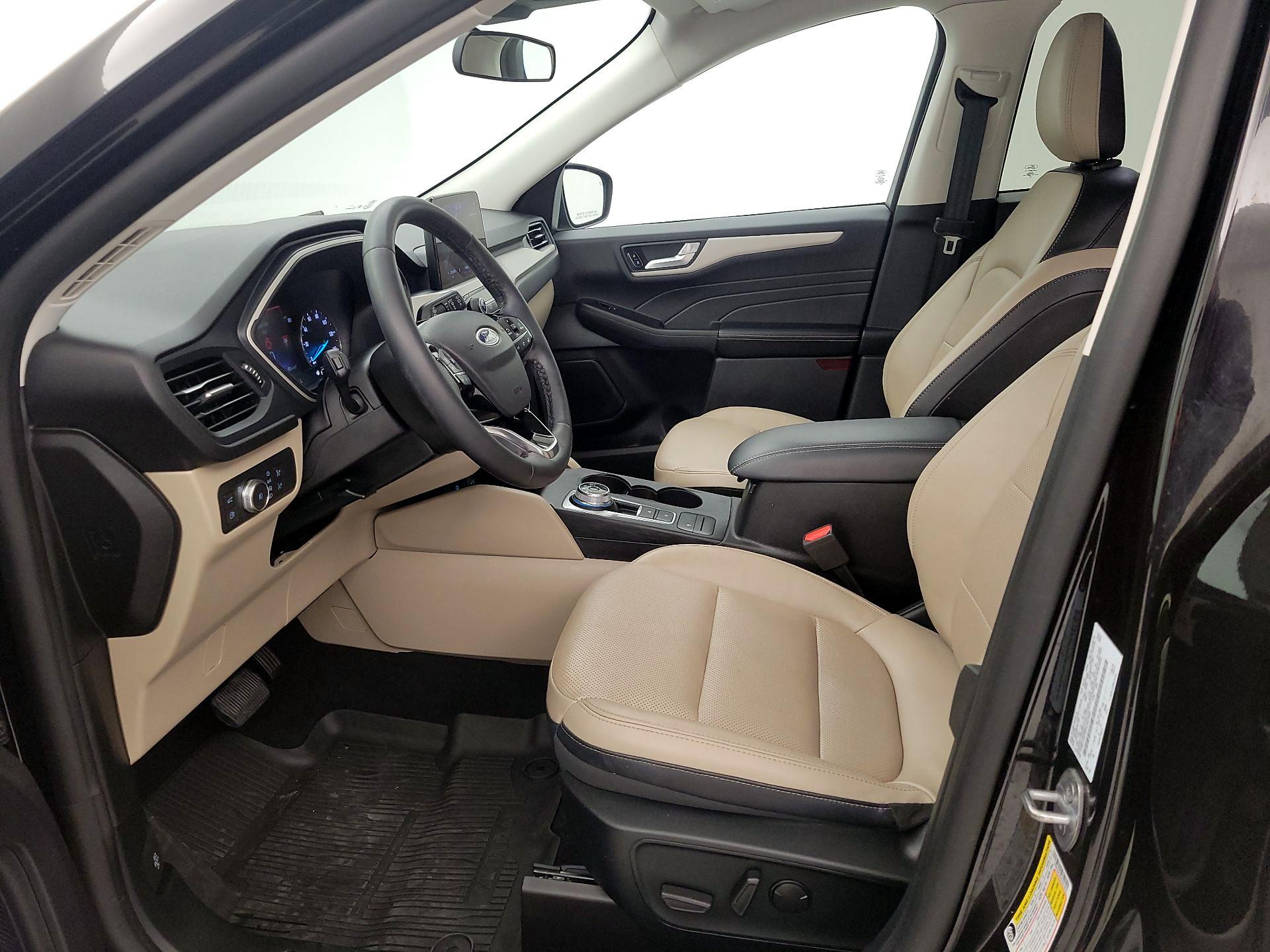 Thumbnail: 2022 Ford Escape - 11