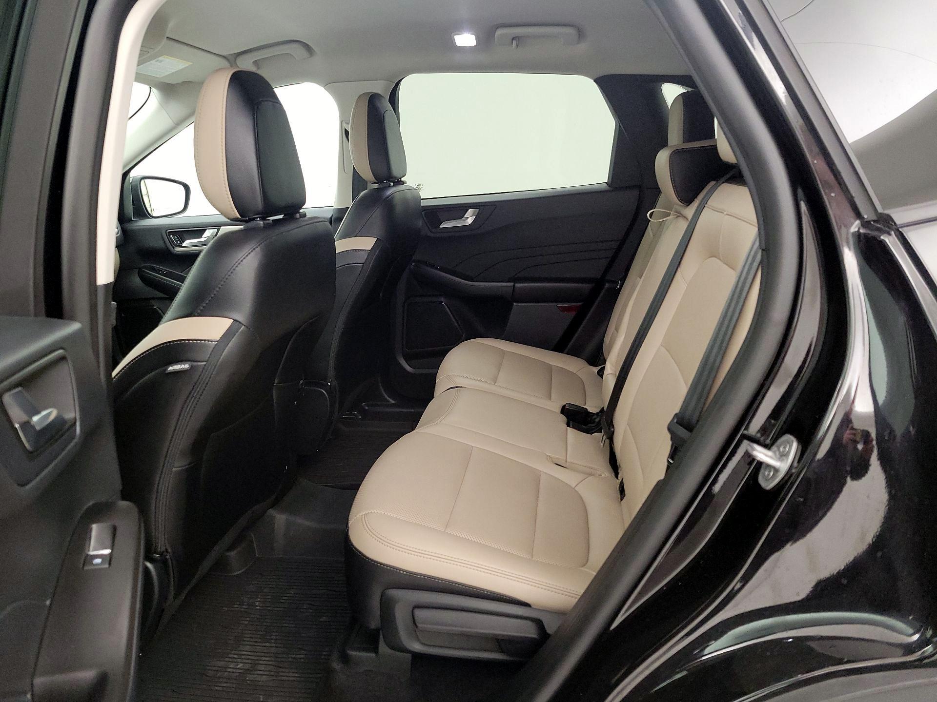 Thumbnail: 2022 Ford Escape - 19