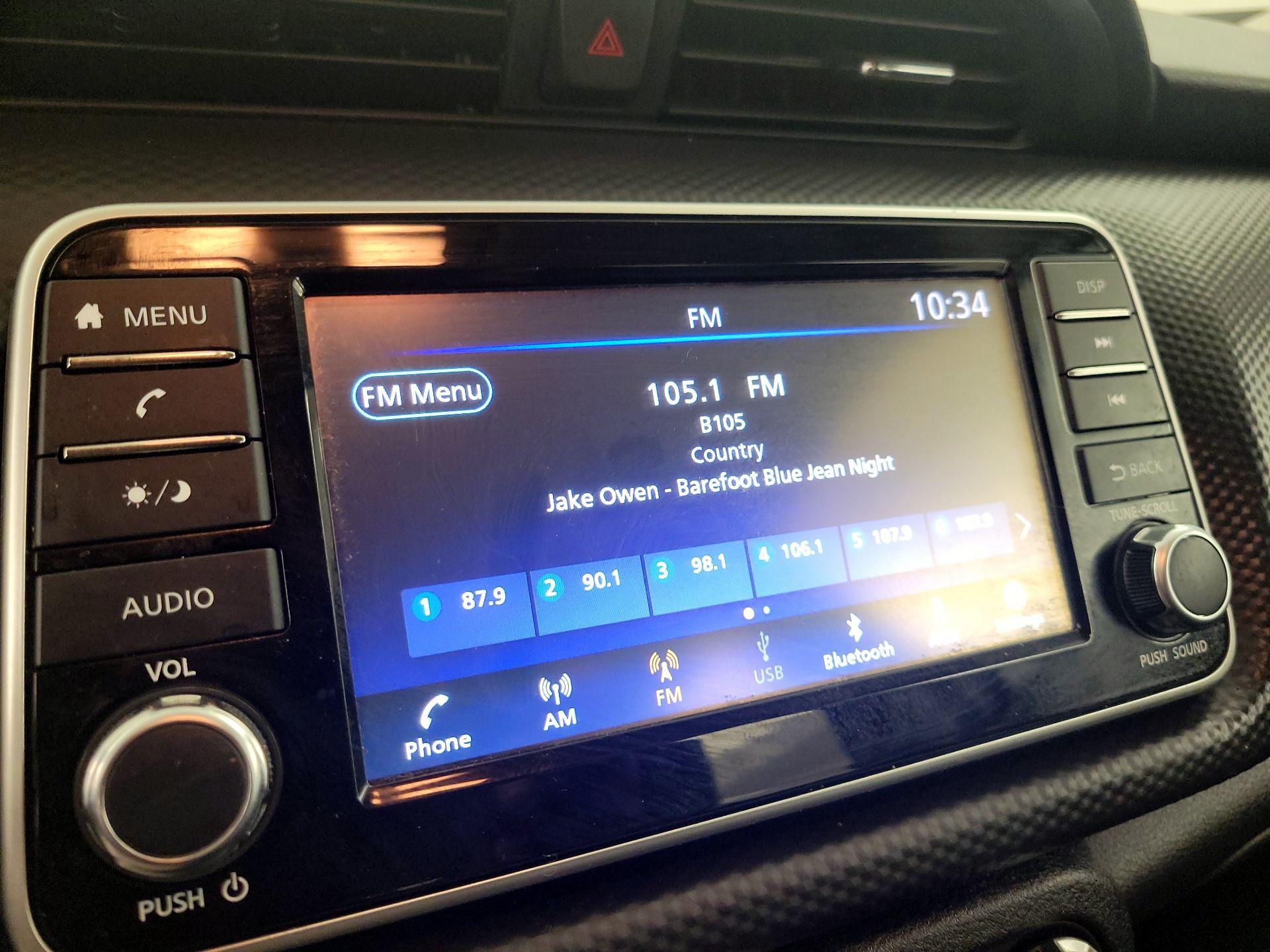 Thumbnail: 2023 Nissan Kicks - 15