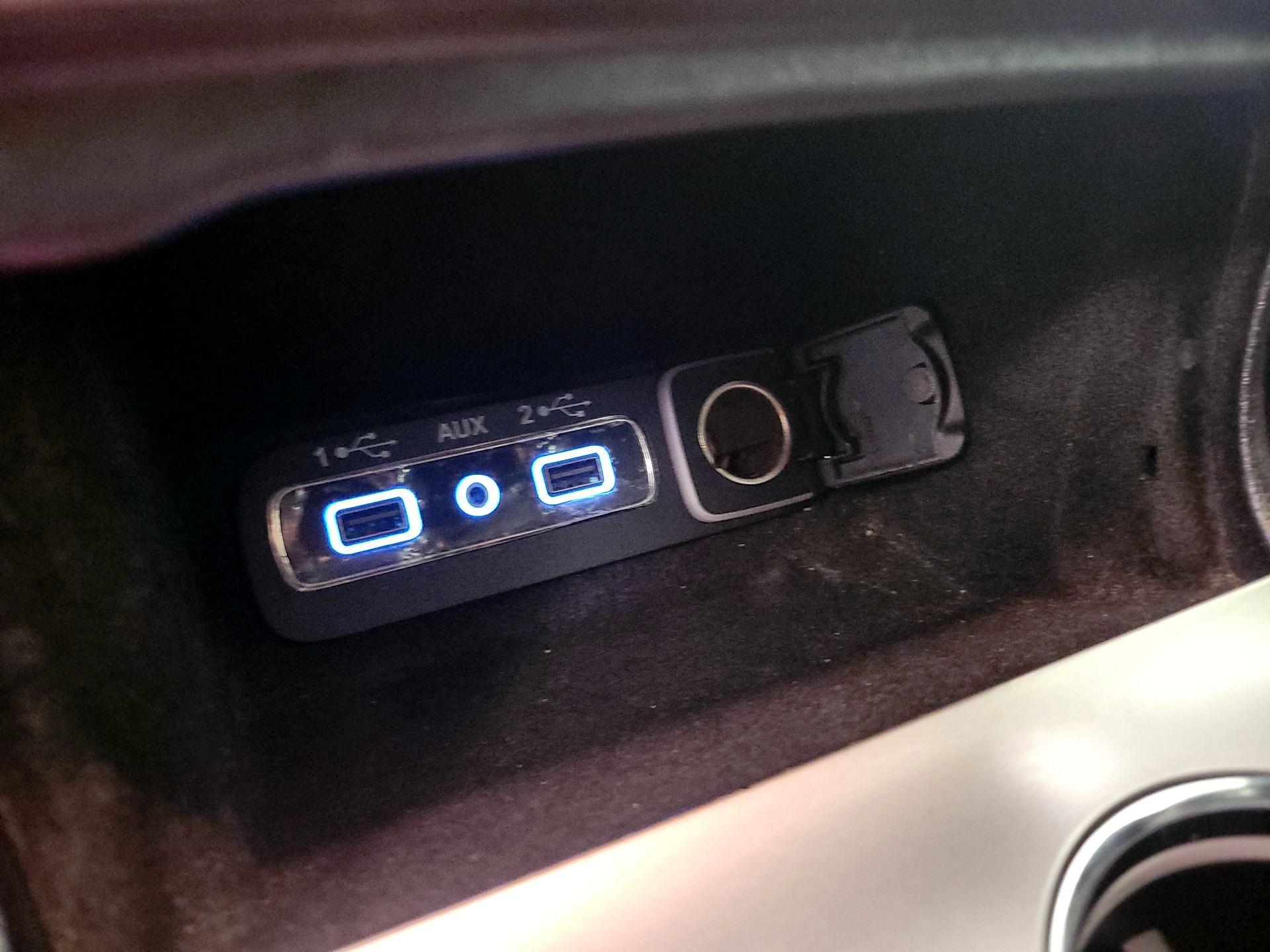 Thumbnail: 2020 Jeep Grand Cherokee - 19