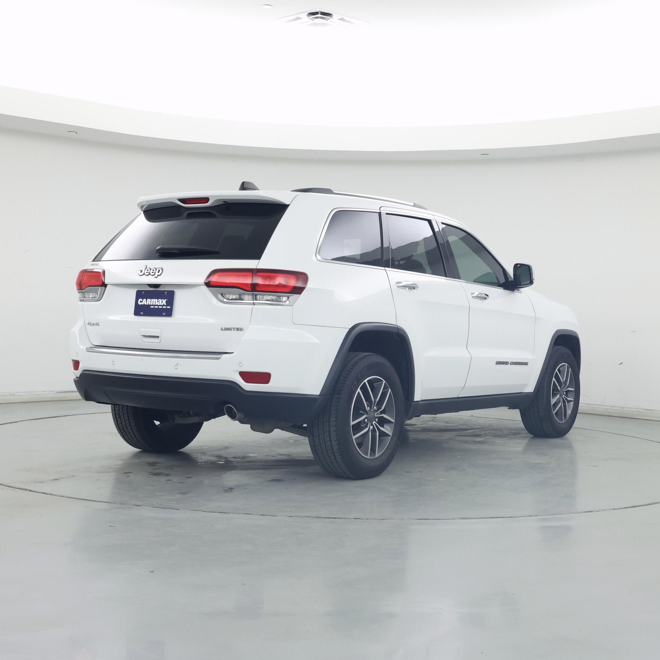 Thumbnail: 2020 Jeep Grand Cherokee - 8