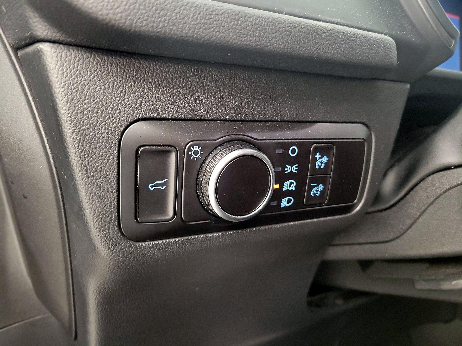 Thumbnail: 2023 Ford Escape - 13