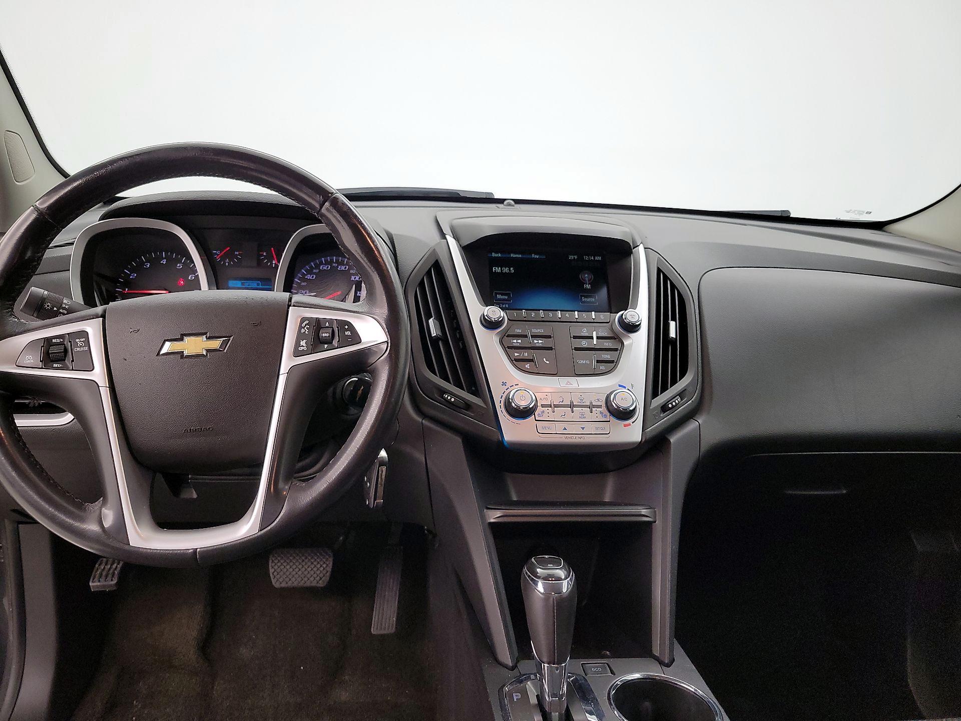 Thumbnail: 2017 Chevrolet Equinox - 9