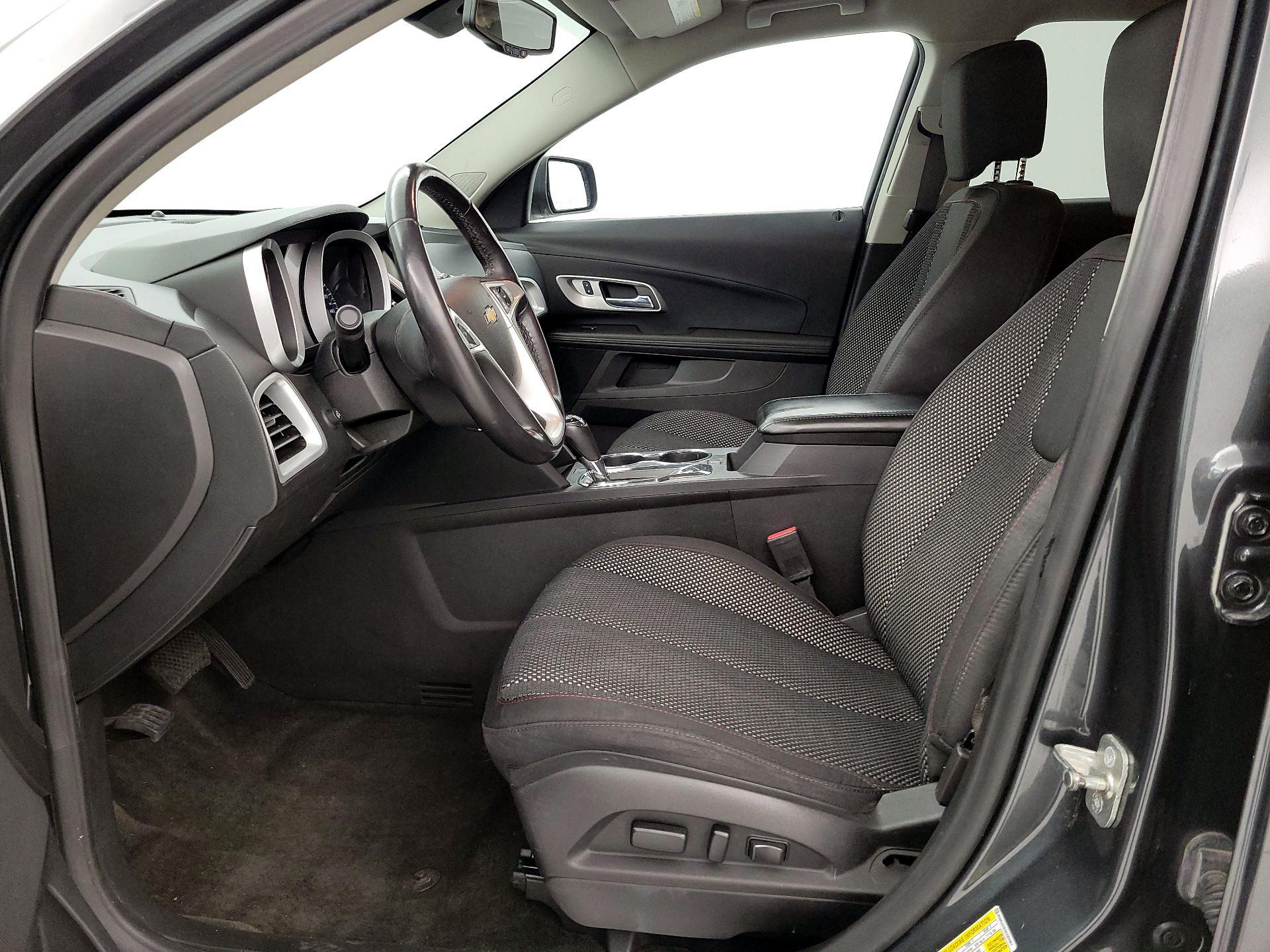 Thumbnail: 2017 Chevrolet Equinox - 11