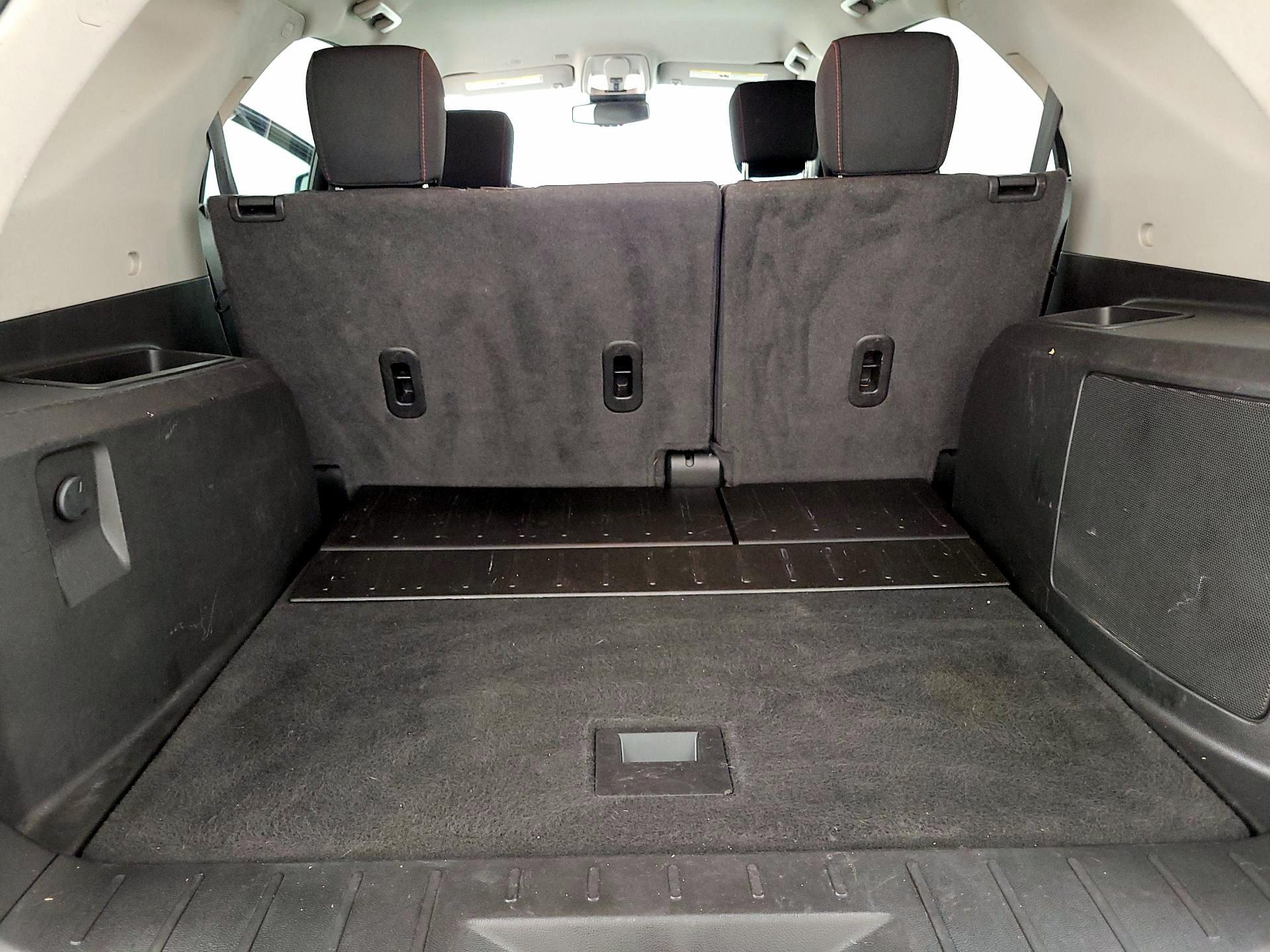 Thumbnail: 2017 Chevrolet Equinox - 18