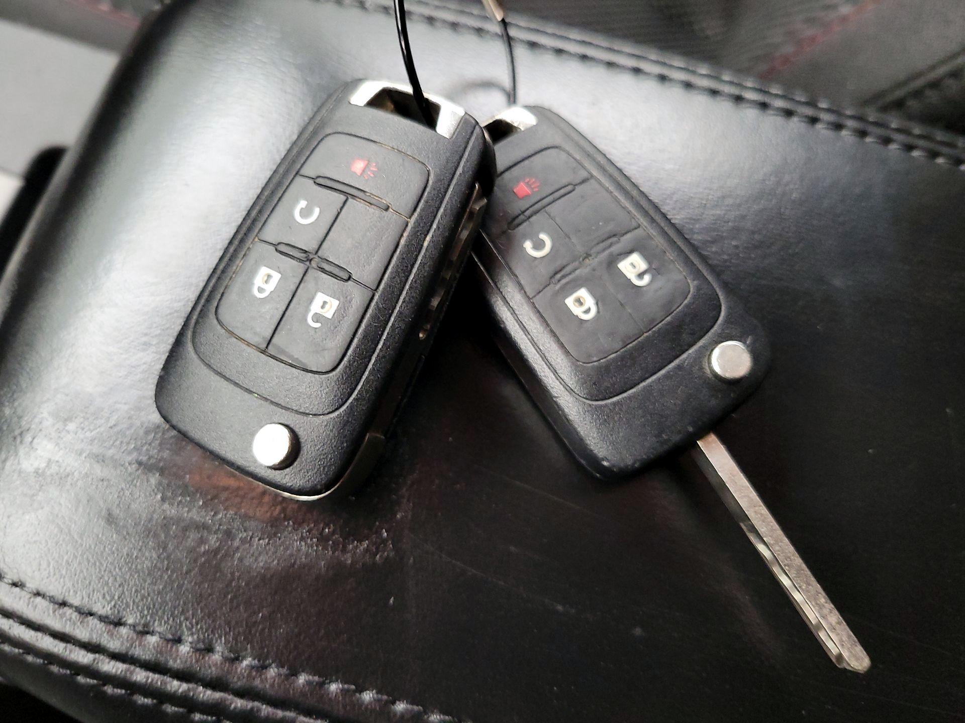 Thumbnail: 2017 Chevrolet Equinox - 20